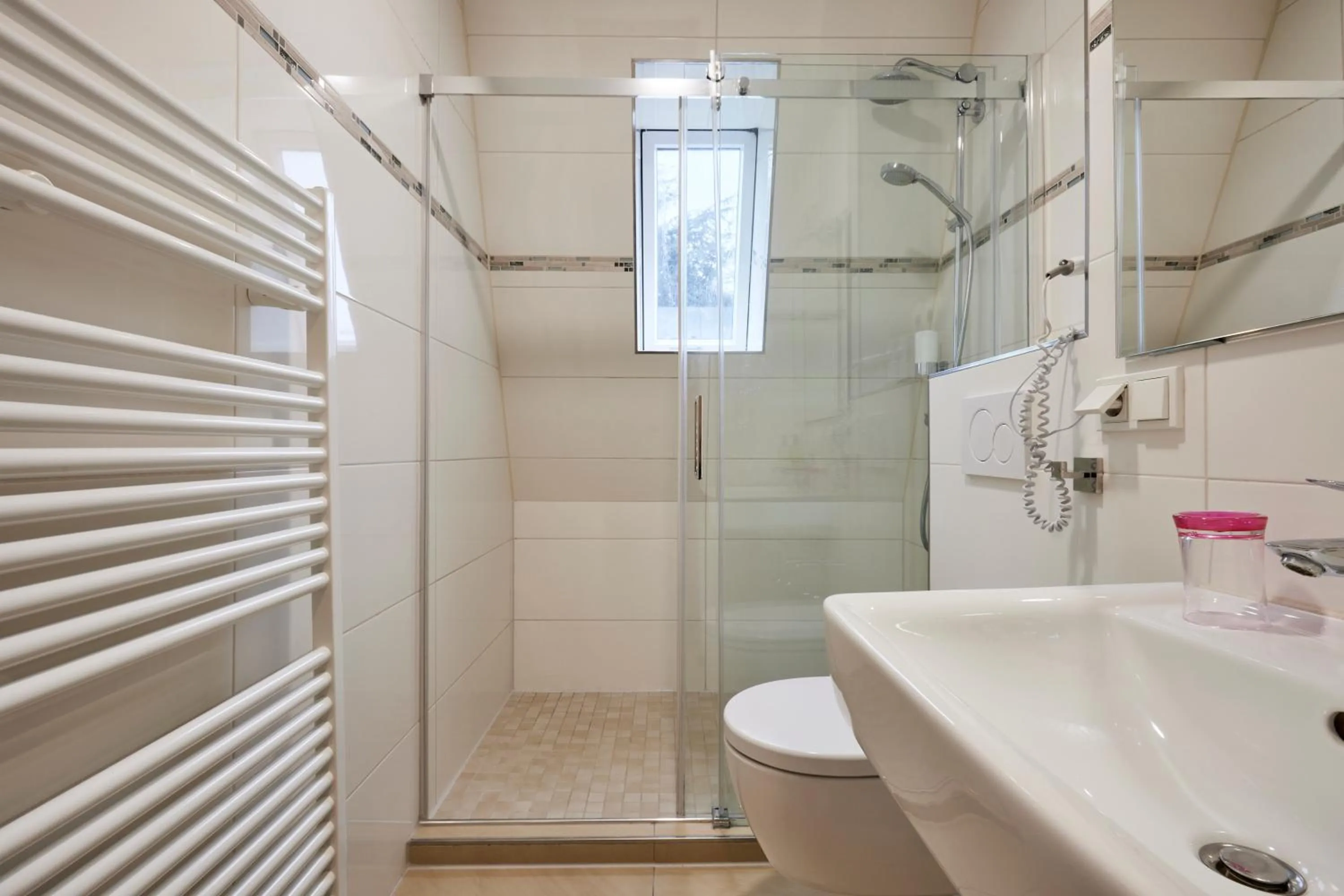 Bathroom in Hotel Isha