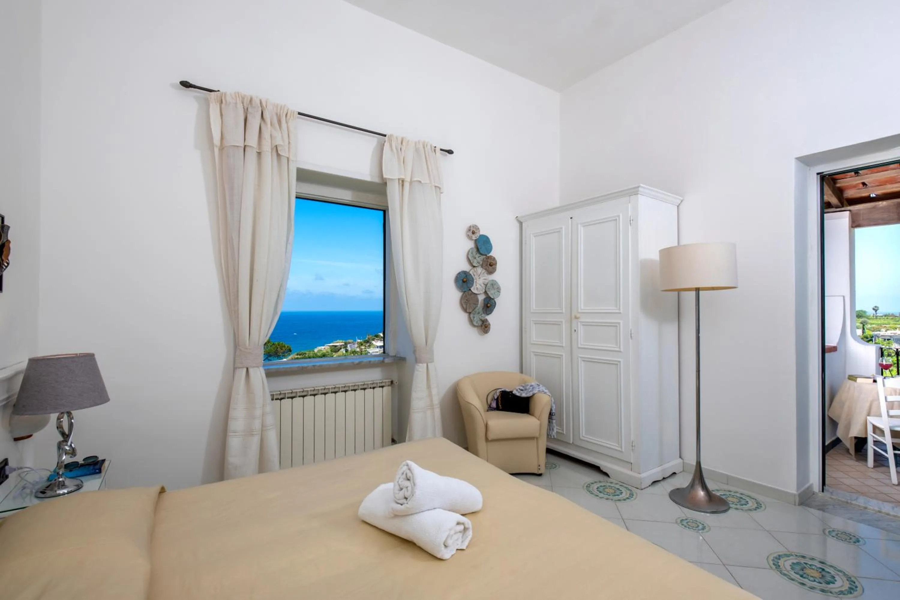 Bed in Hotel Villa Melodie - Adults Only