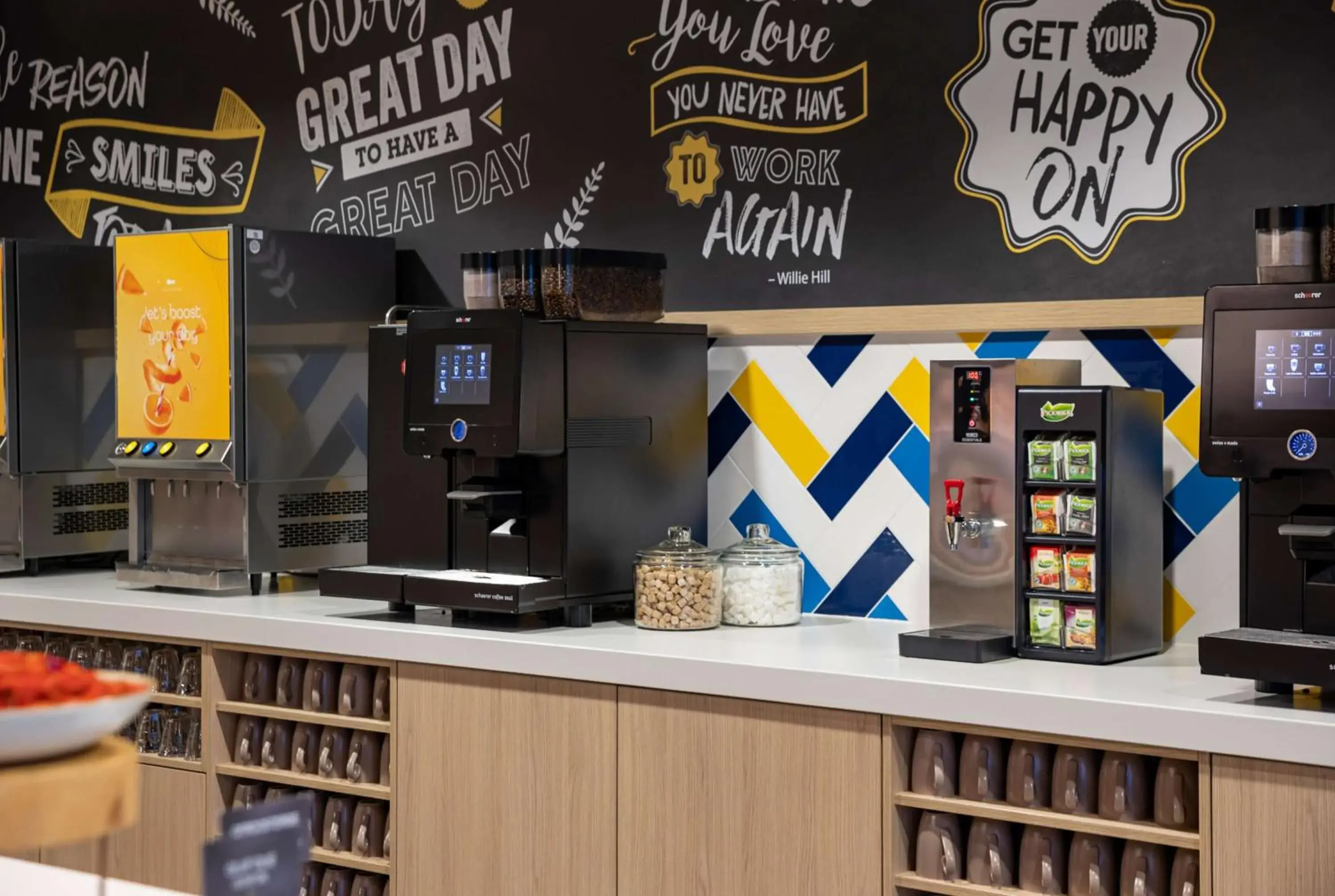 Food in Hampton By Hilton Amsterdam Arena Boulevard Food in Hampton By Hilton Amsterdam Arena Boulevard