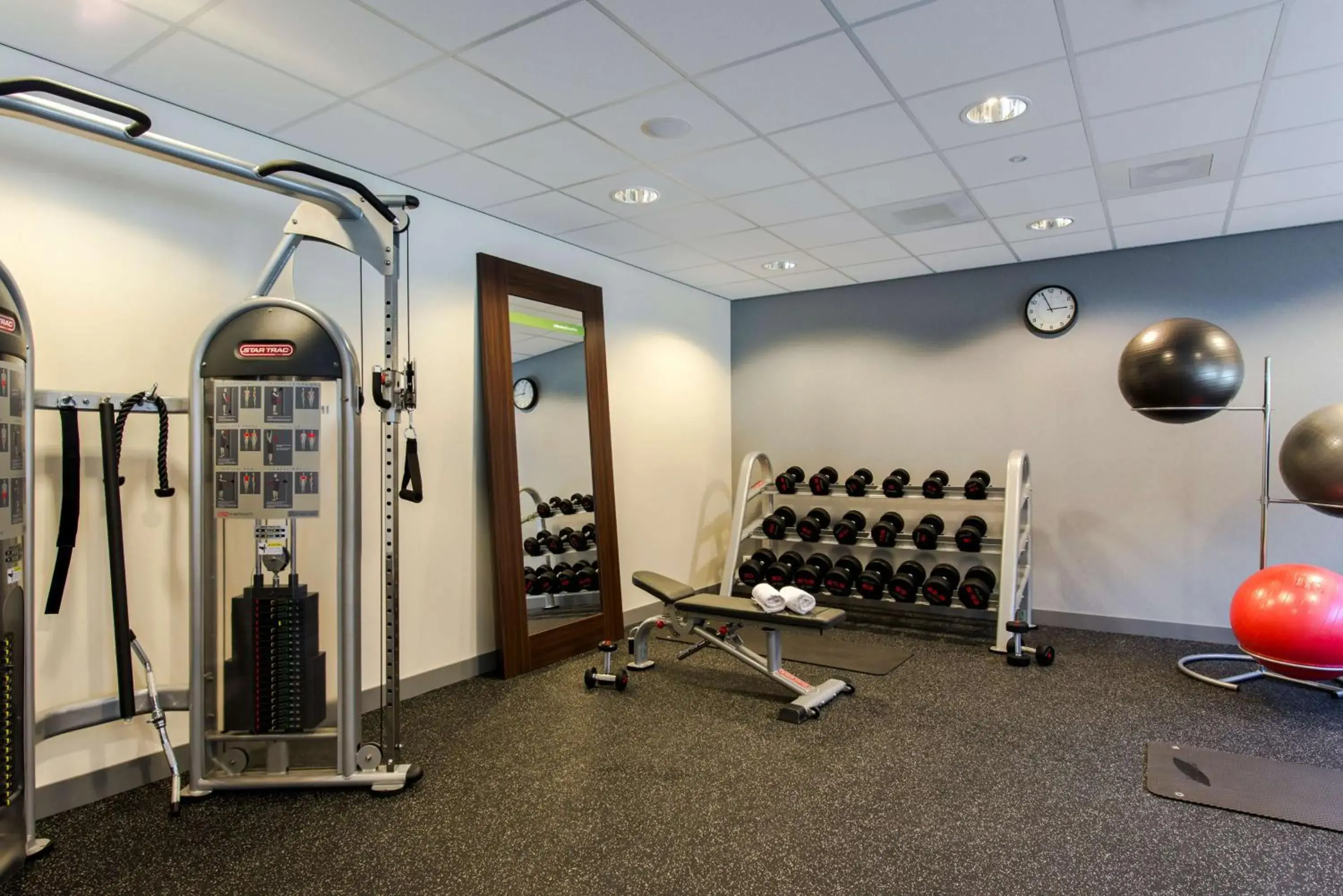 Fitness centre/facilities in Hampton By Hilton Amsterdam Arena Boulevard Fitness centre/facilities in Hampton By Hilton Amsterdam Arena Boulevard