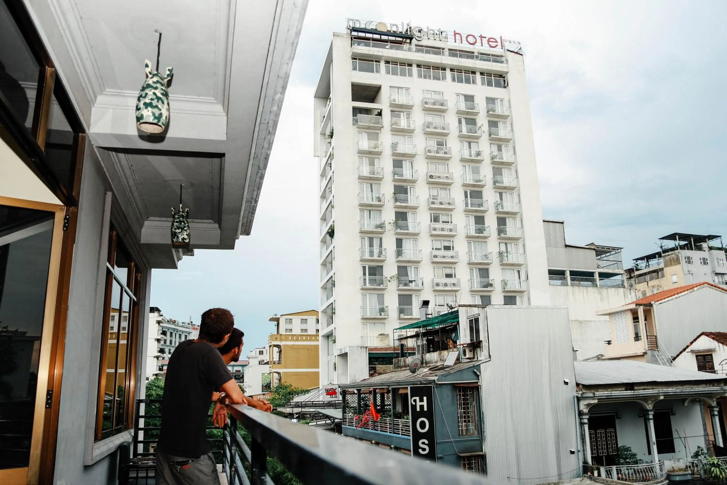 People in DMZ Hostel