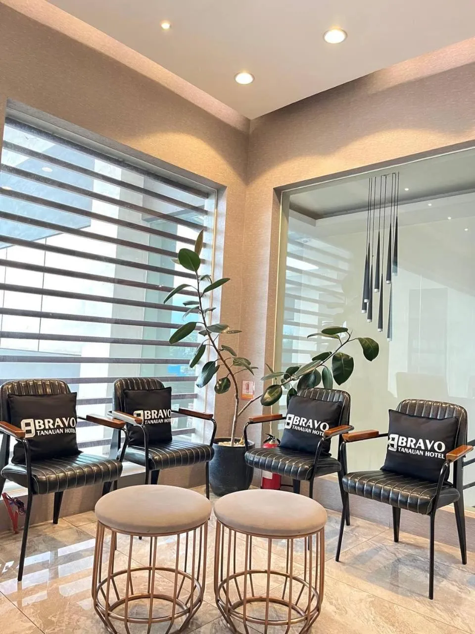 Lobby or reception in Bravo Tanauan Hotel