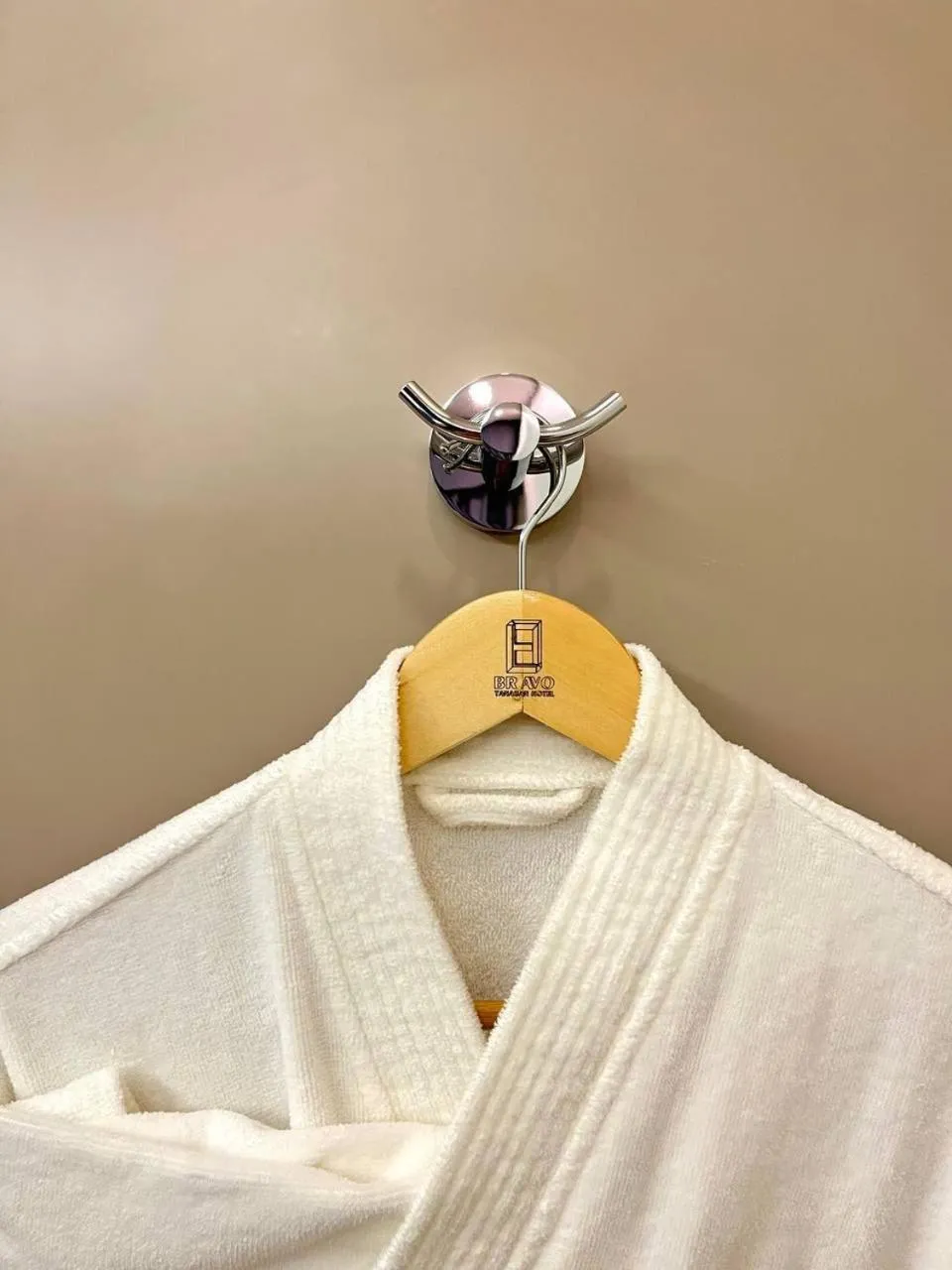 wardrobe in Bravo Tanauan Hotel