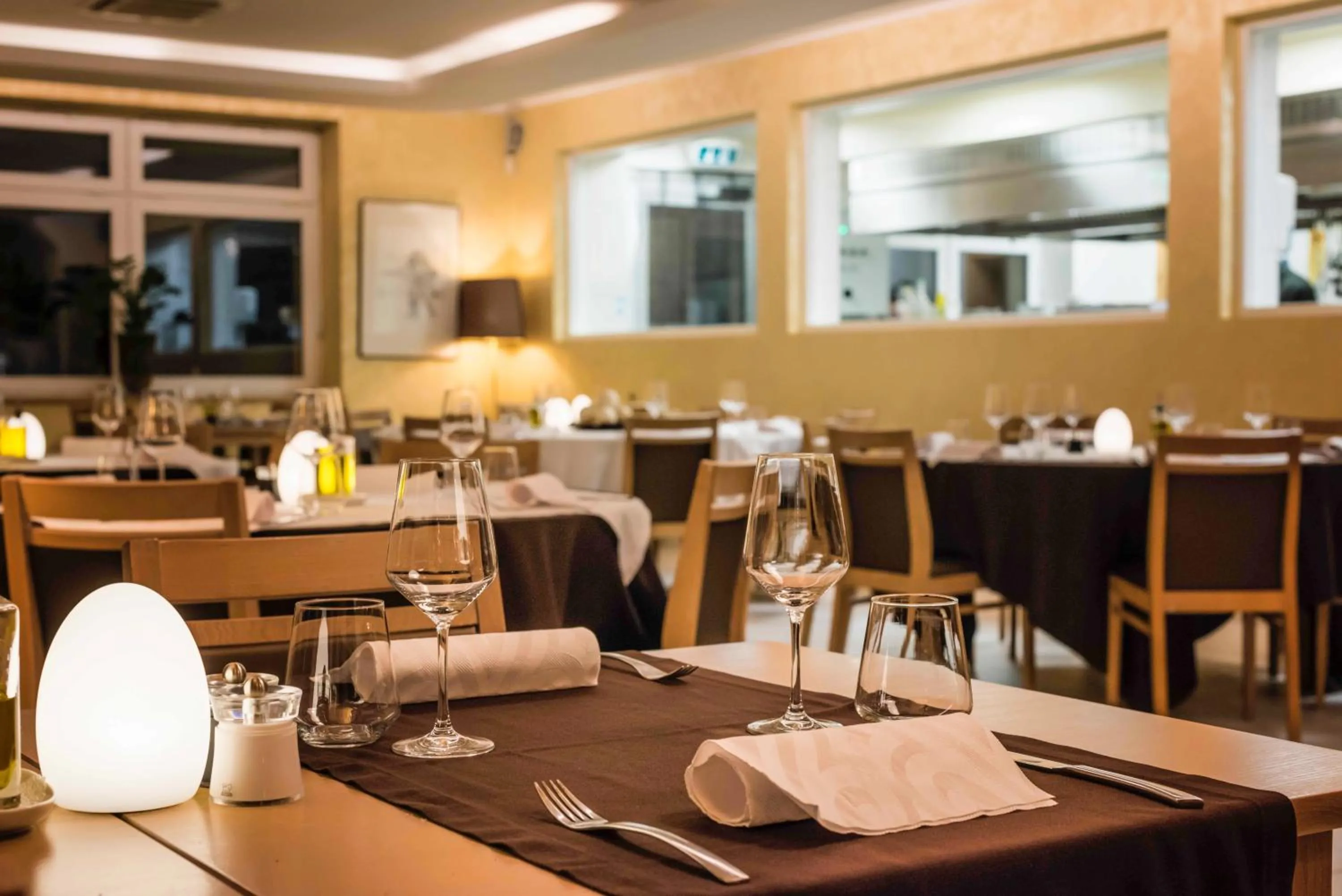 Restaurant/places to eat in Hotel Bon Repos