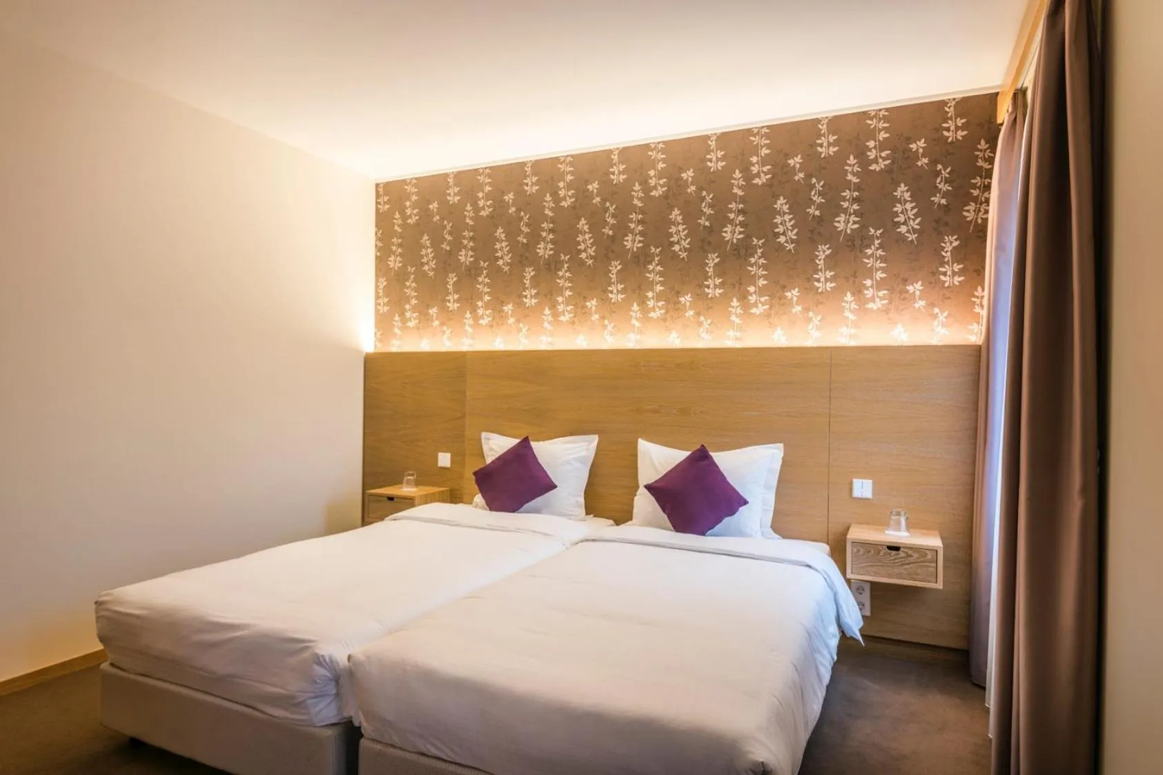 Bedroom, Bed in Hotel Bon Repos