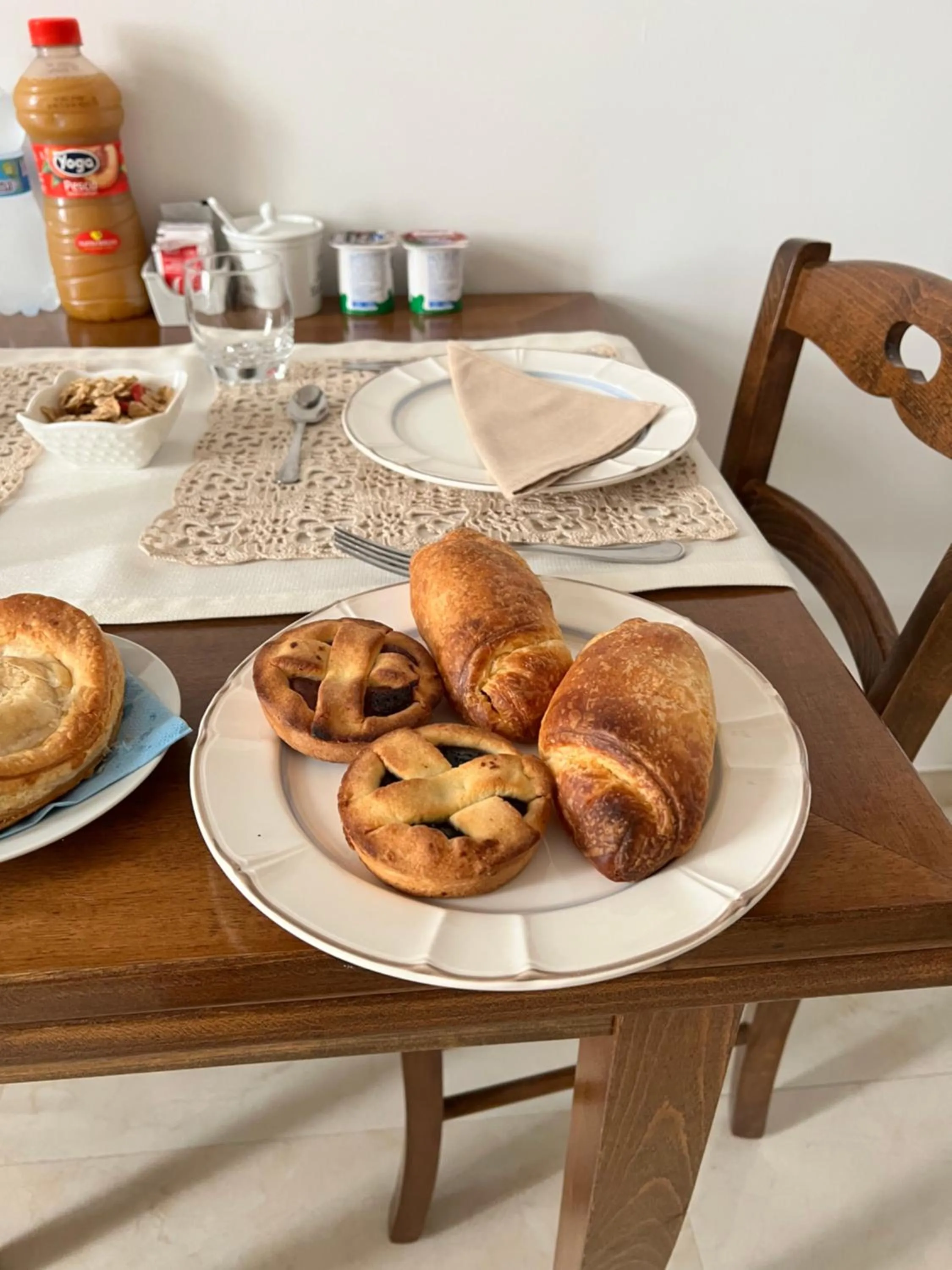 Food and drinks in Lo Scrigno Barocco