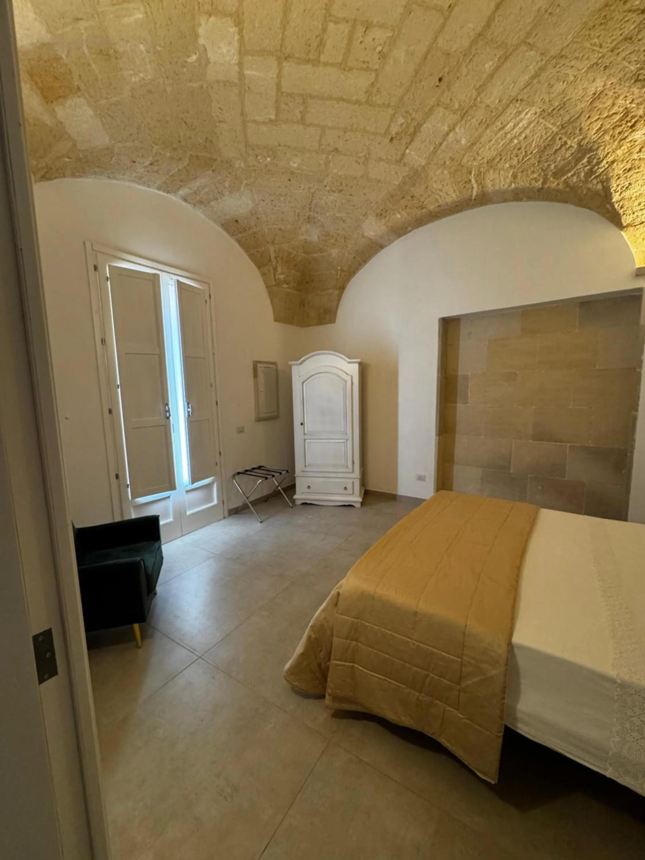 Bed in Lo Scrigno Barocco