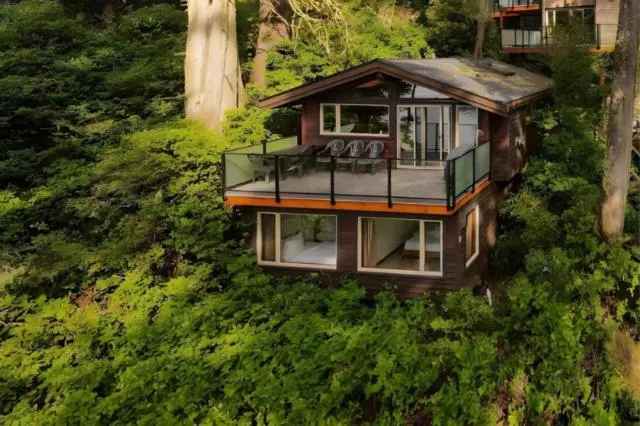 The Cabins at Terrace Beach