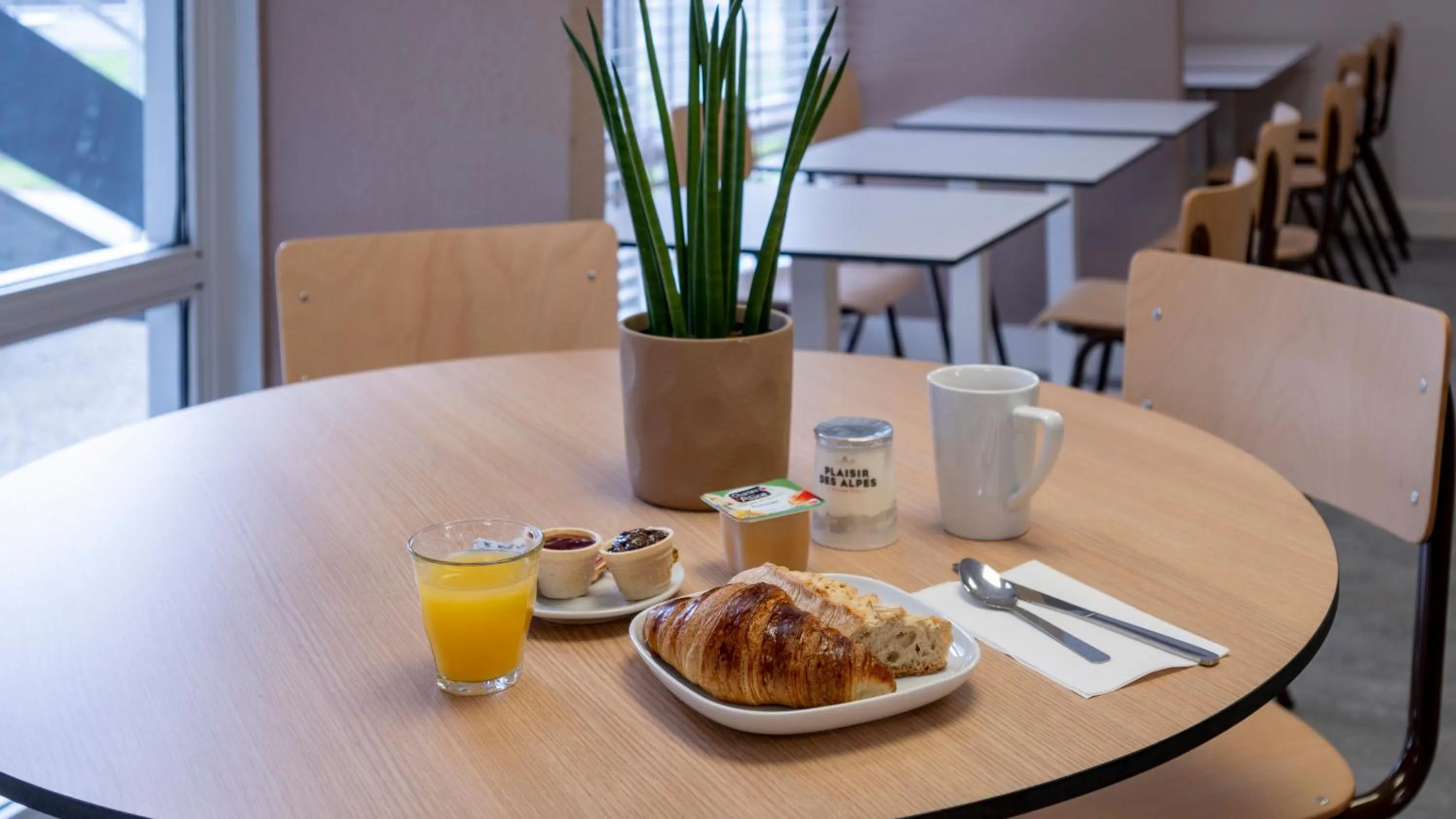 Breakfast in Premiere Classe Bordeaux Sud Villenave D'ornon