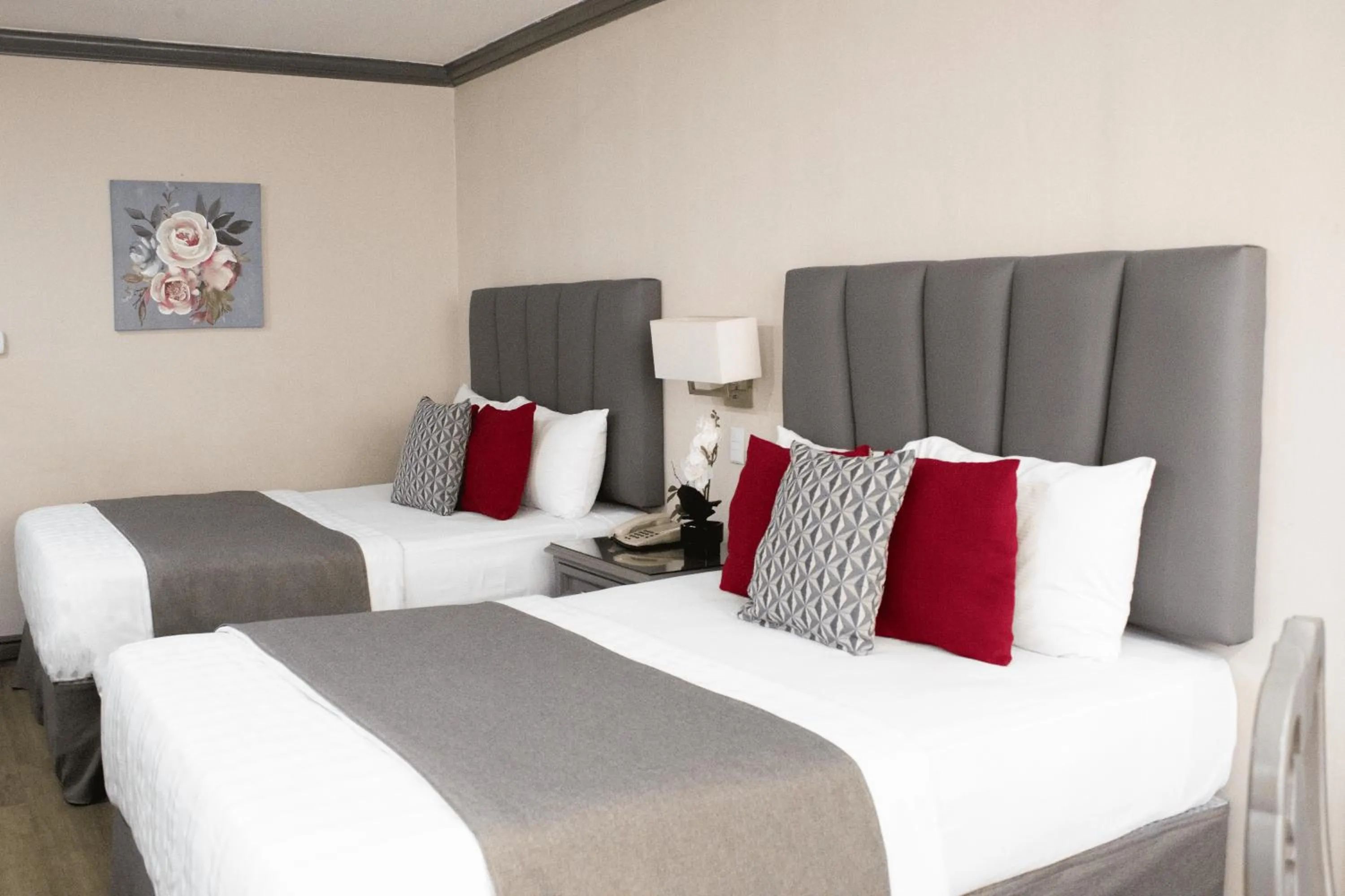 Photo of the whole room, Bed in Hotel Santander Plaza