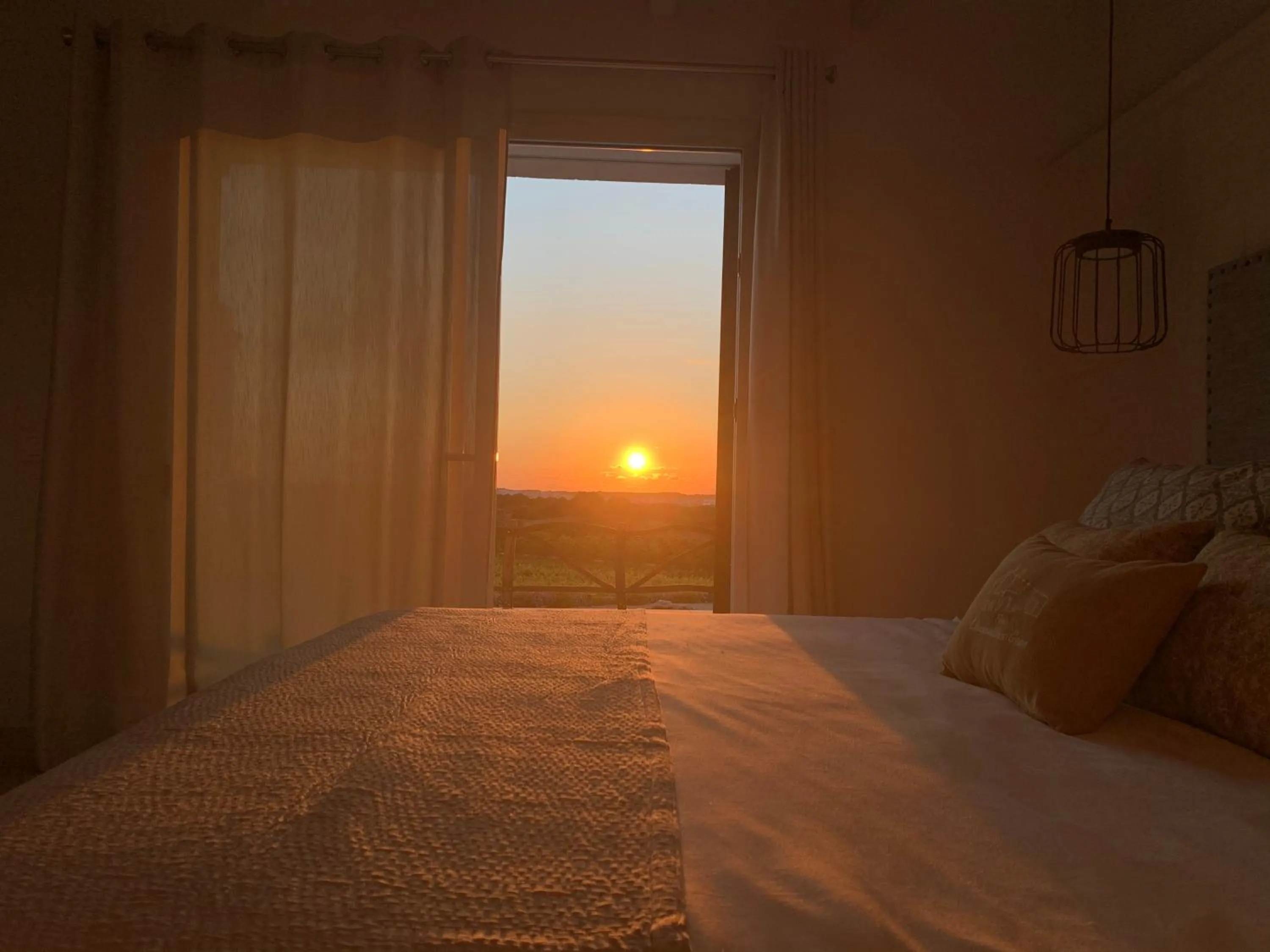 Sunrise, Bed in Agroturismo Llucasaldent Gran Menorca - Adults Only
