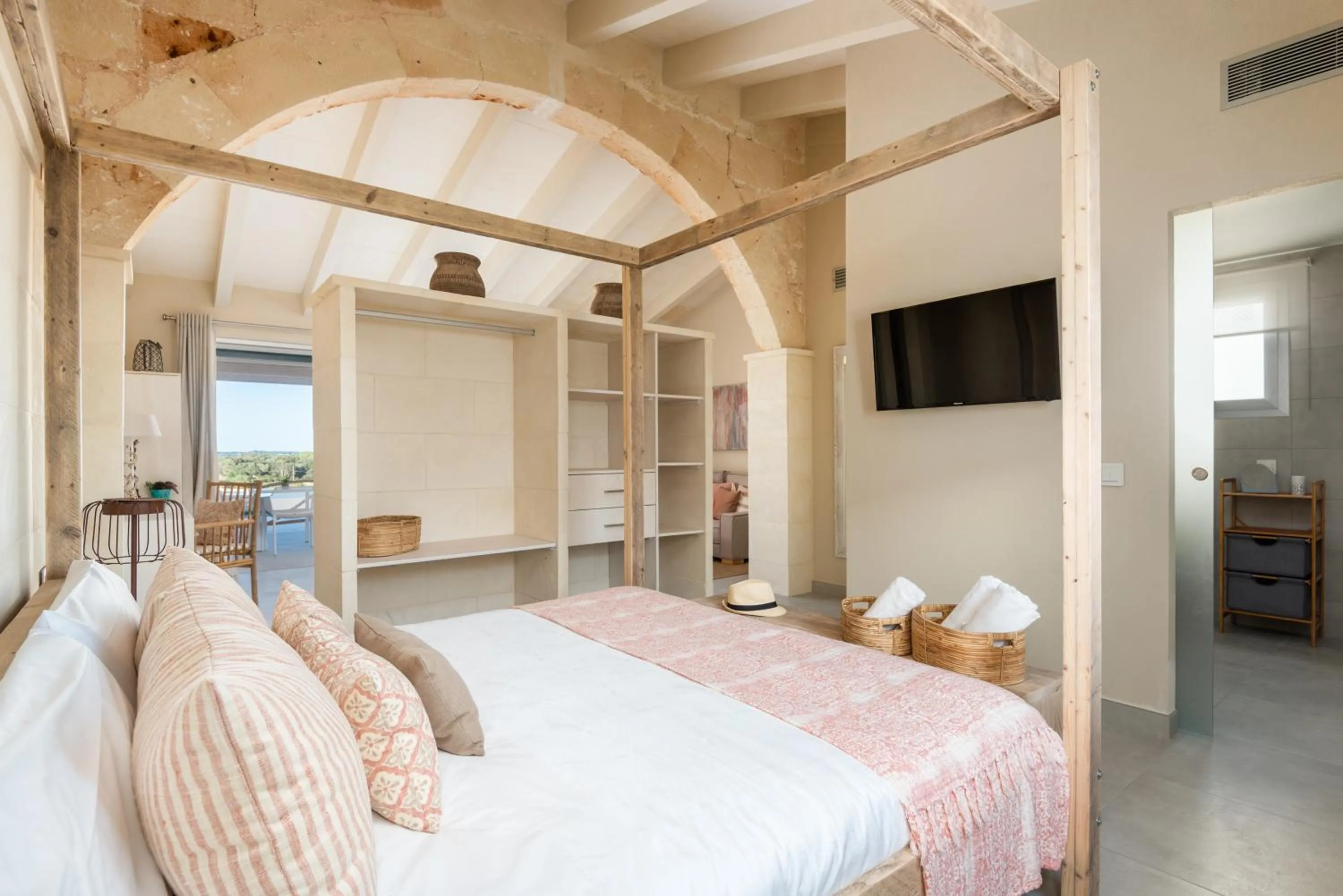 Bed in Agroturismo Llucasaldent Gran Menorca - Adults Only