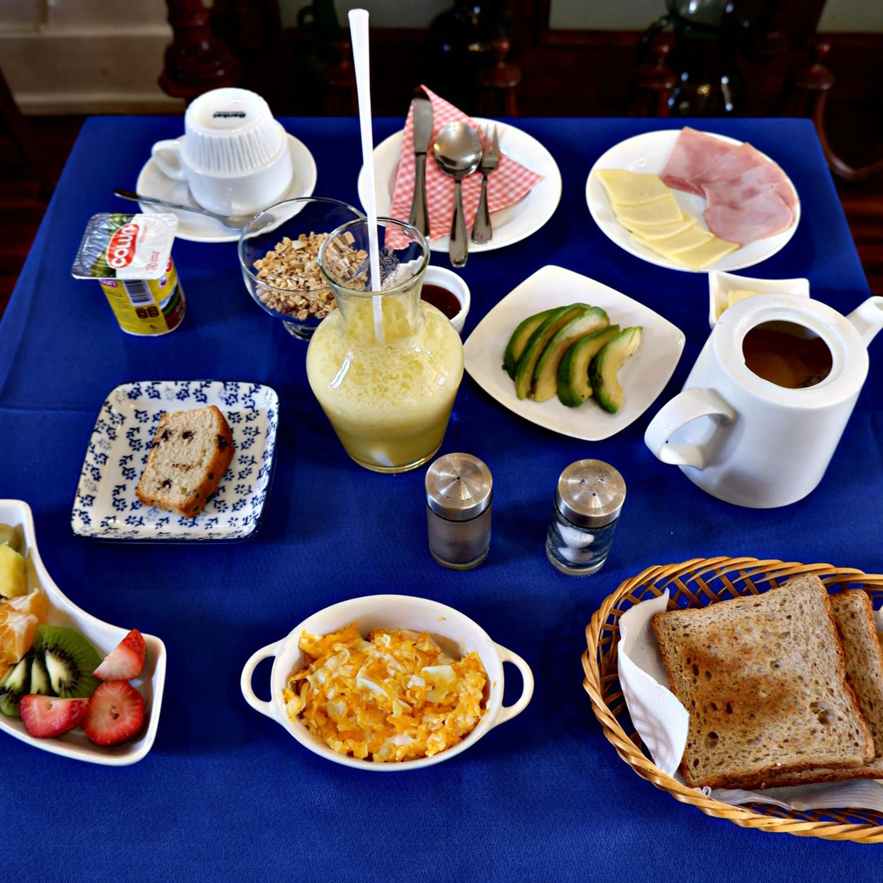 Breakfast in Hotel Casa Somerscales