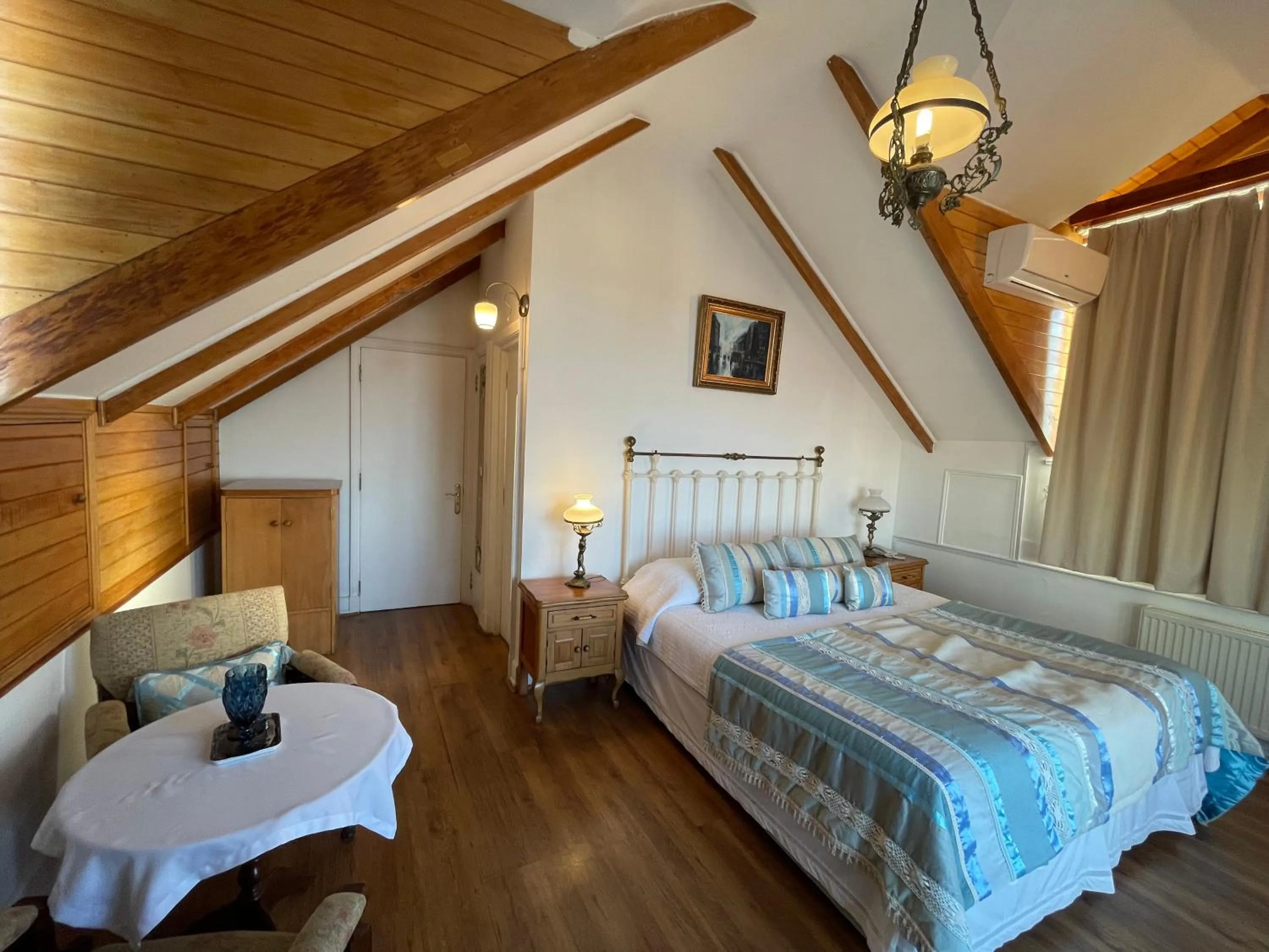 Photo of the whole room, Bed in Hotel Casa Somerscales