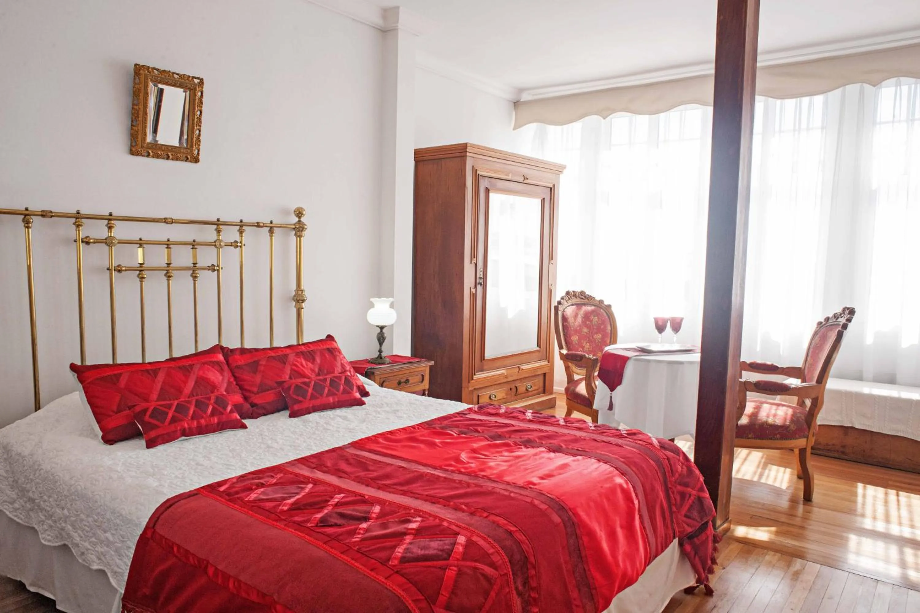 Photo of the whole room, Bed in Hotel Casa Somerscales