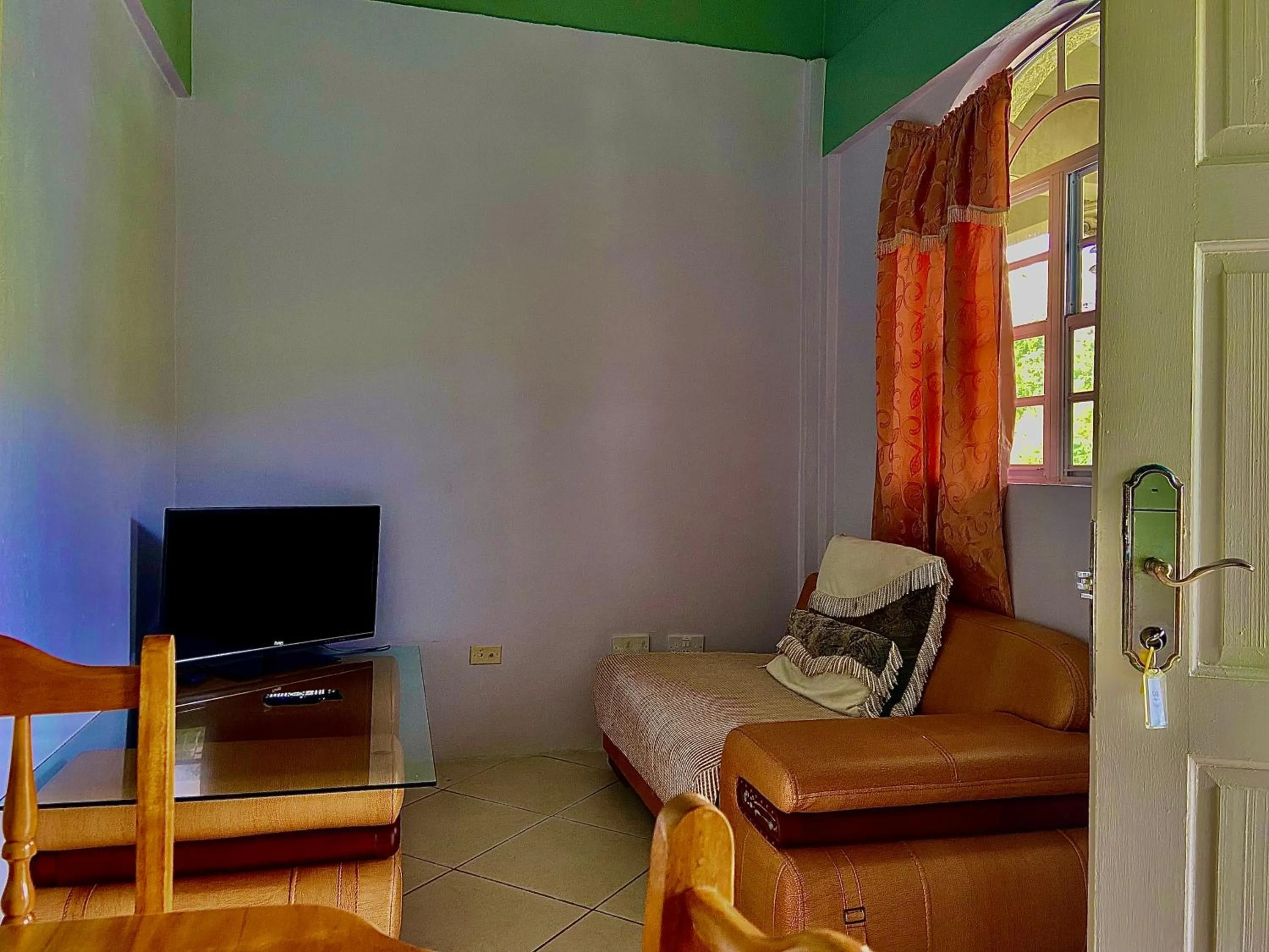 TV and multimedia in Rejens Hotel