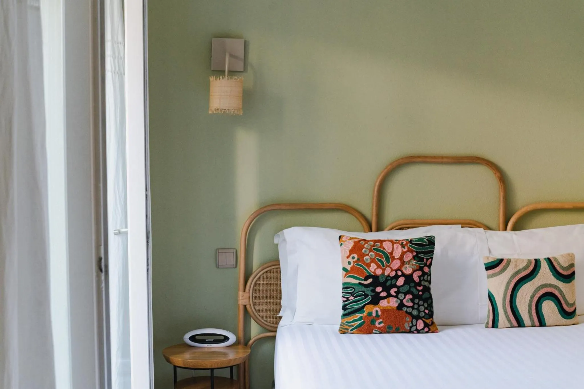 Bed in Hotel Edouard VII