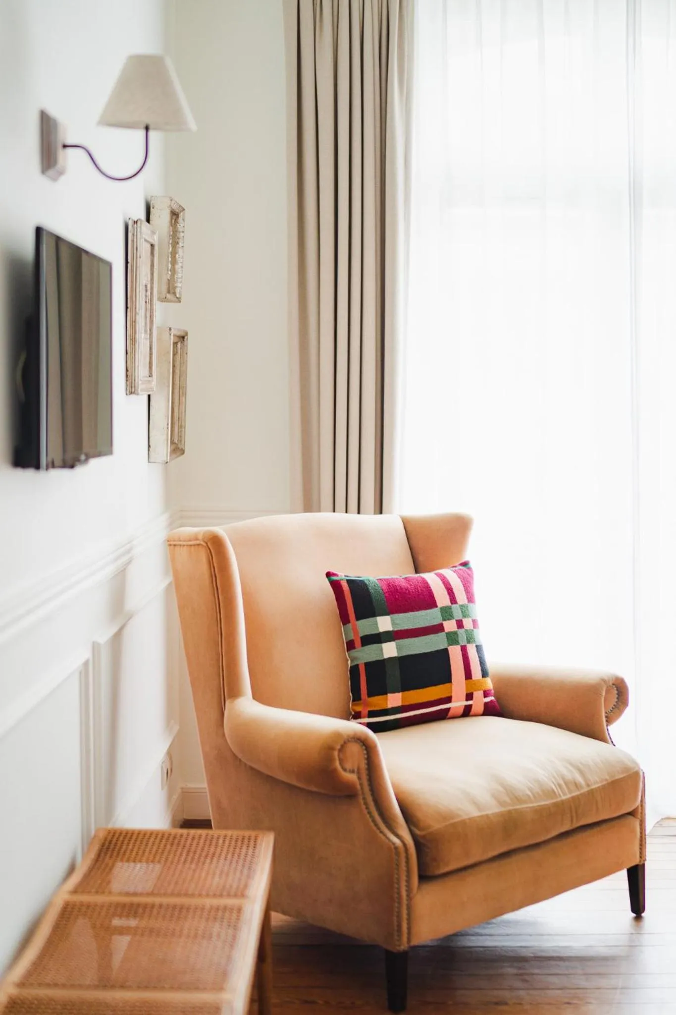 Decorative detail in Hotel Edouard VII