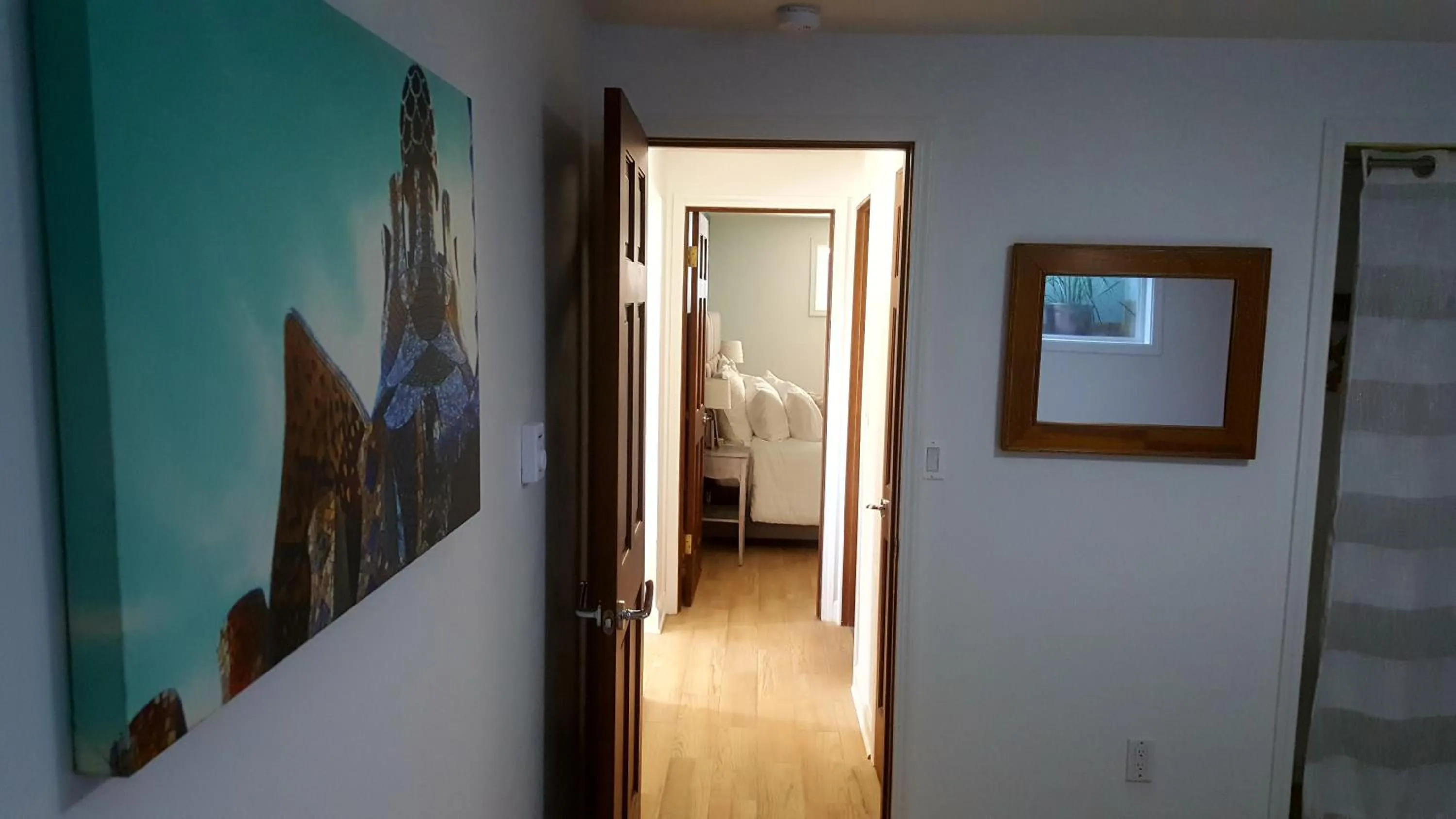 Bed in Water View Home