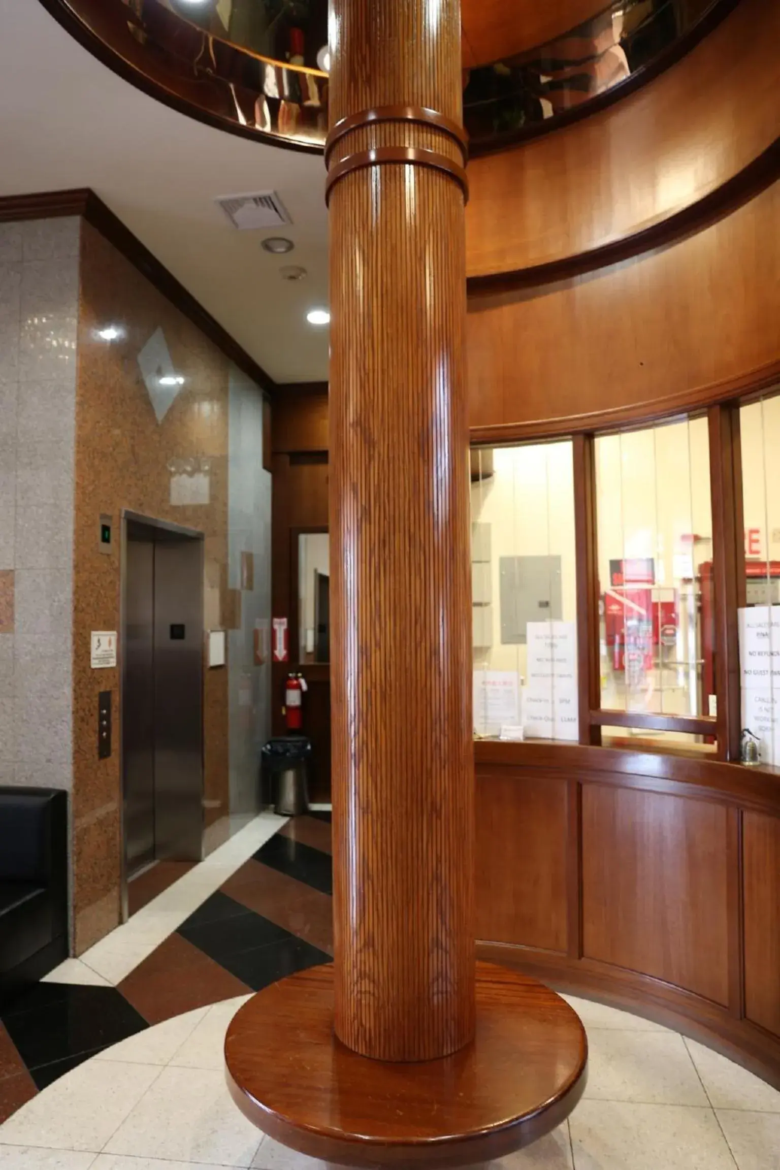 Lobby or reception in Phoenix Hotel Brooklyn Sunset Park Lobby or reception in Phoenix Hotel Brooklyn Sunset Park