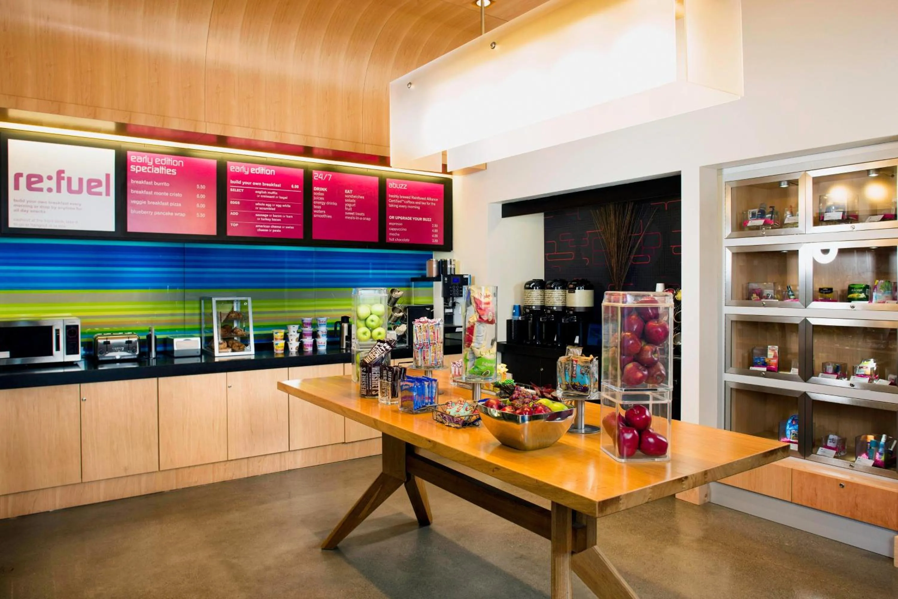 Restaurant/places to eat in Aloft Cleveland Downtown