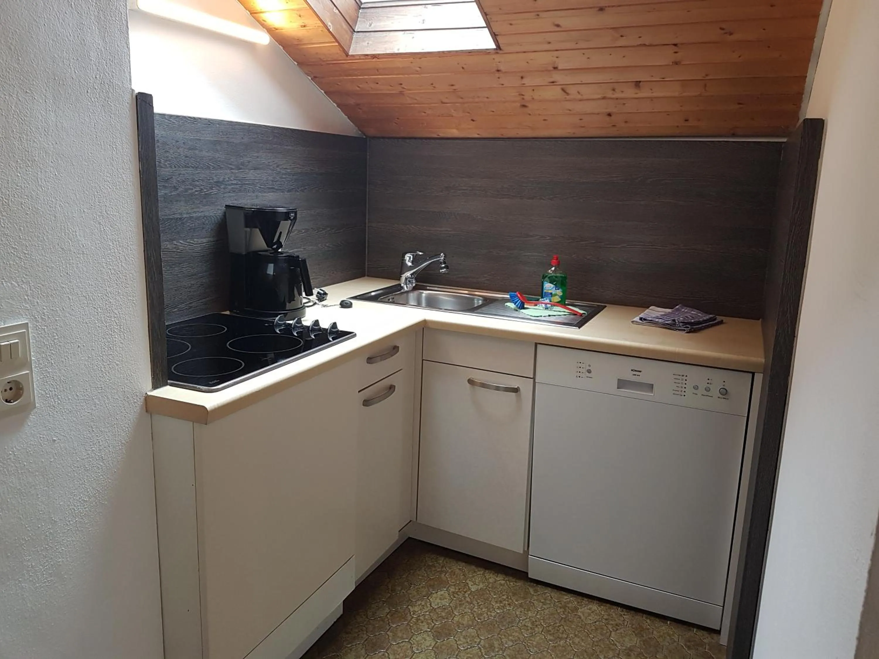 Kitchen or kitchenette in Haus Moni