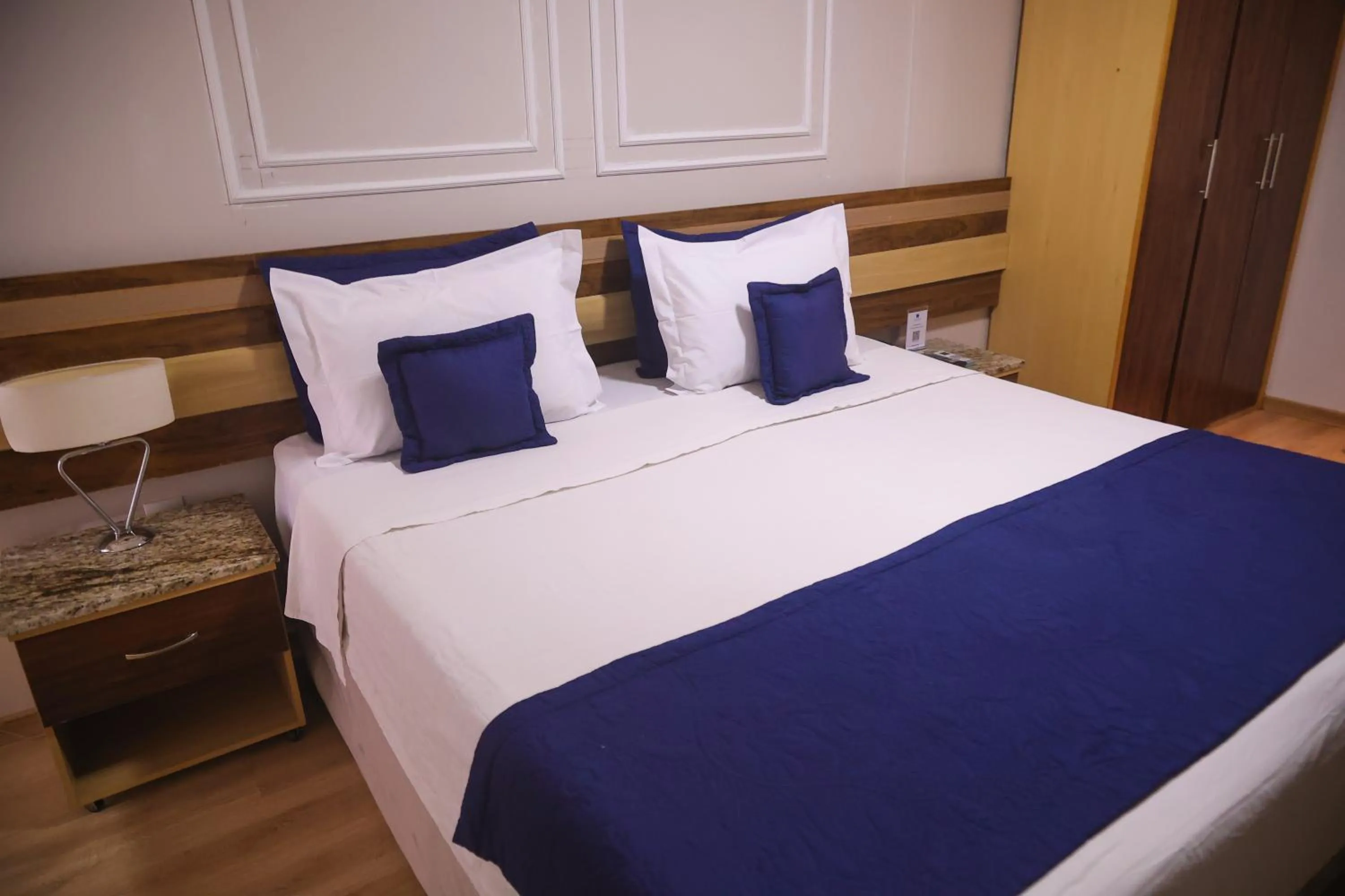 Bed in Laguna Plaza Hotel