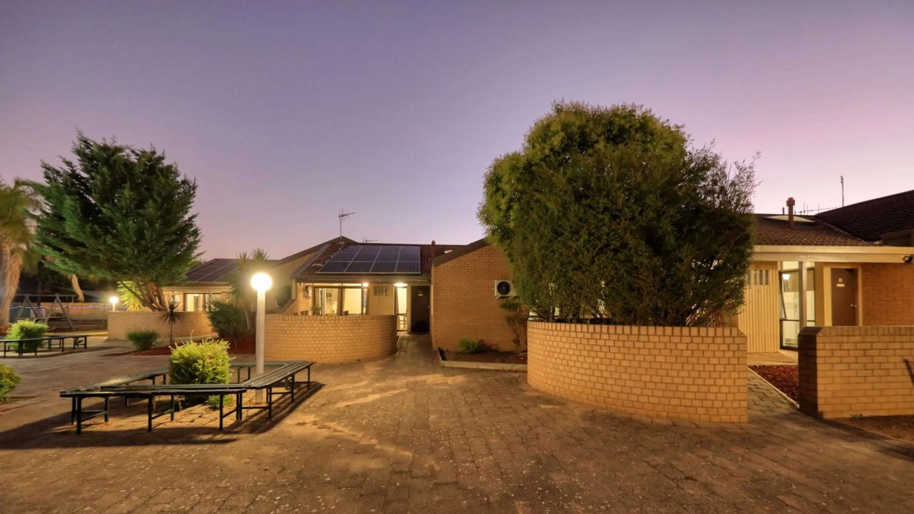 Property building in Executive Hideaway