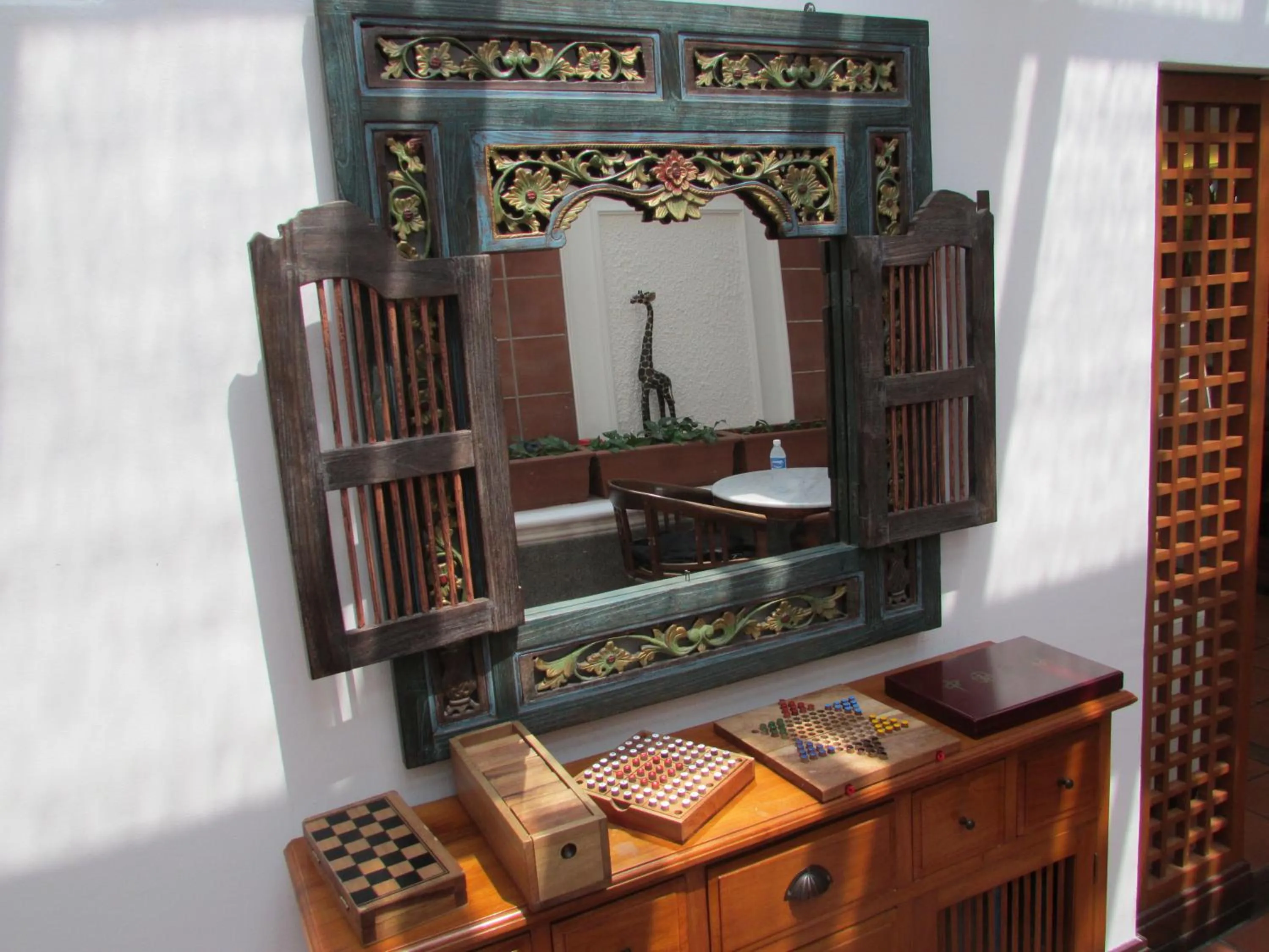 Area and facilities in Perak Hotel