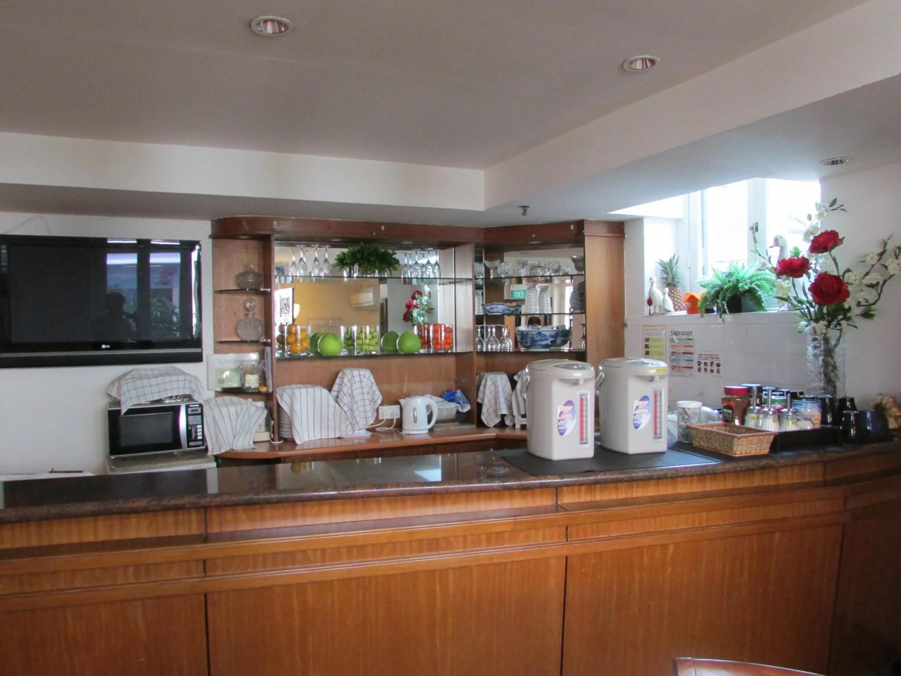 Food and drinks in Perak Hotel