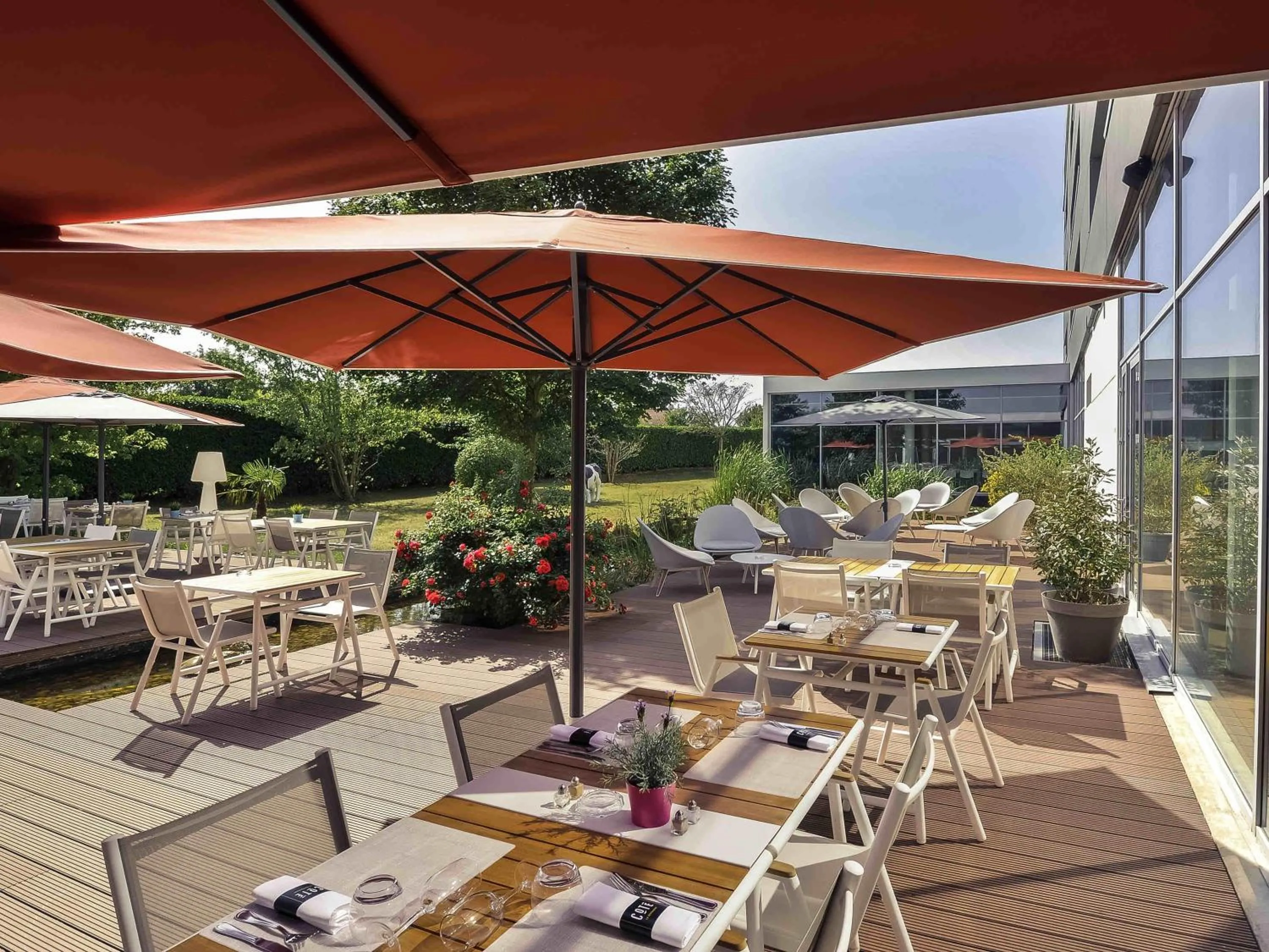 Property building in Mercure Lyon Genas Eurexpo