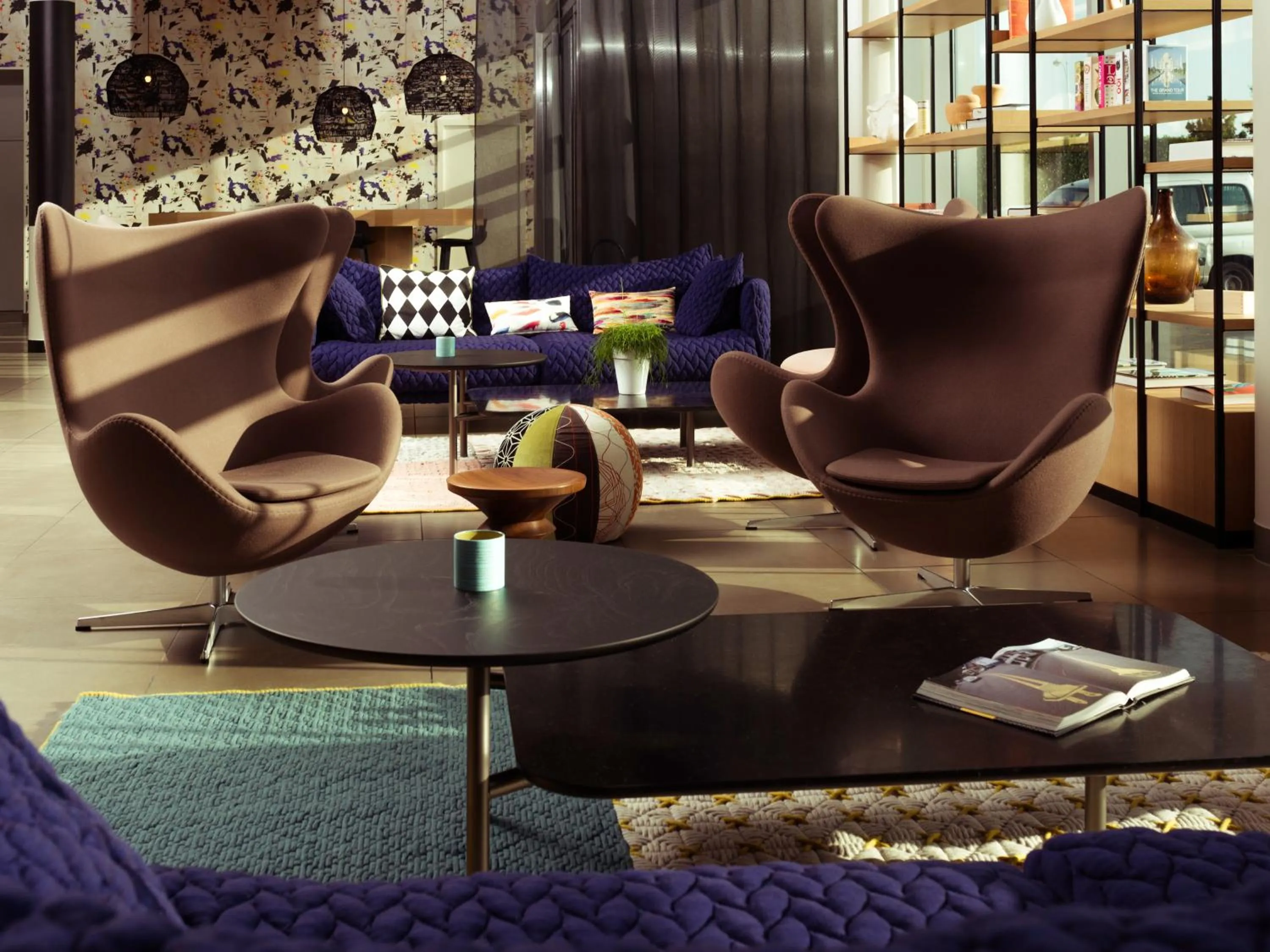 Lobby or reception in Mercure Lyon Genas Eurexpo