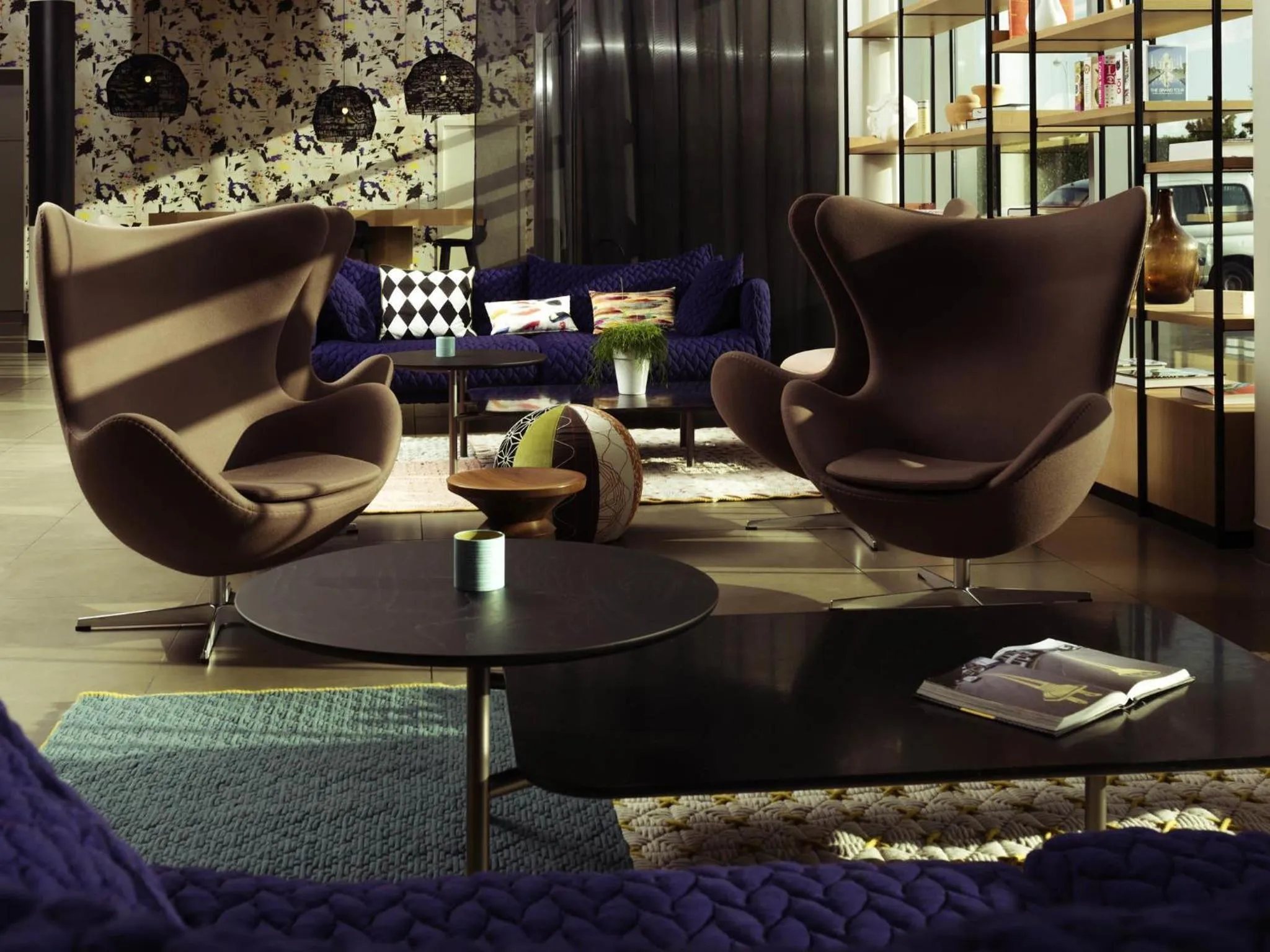 Lounge or bar in Mercure Lyon Genas Eurexpo