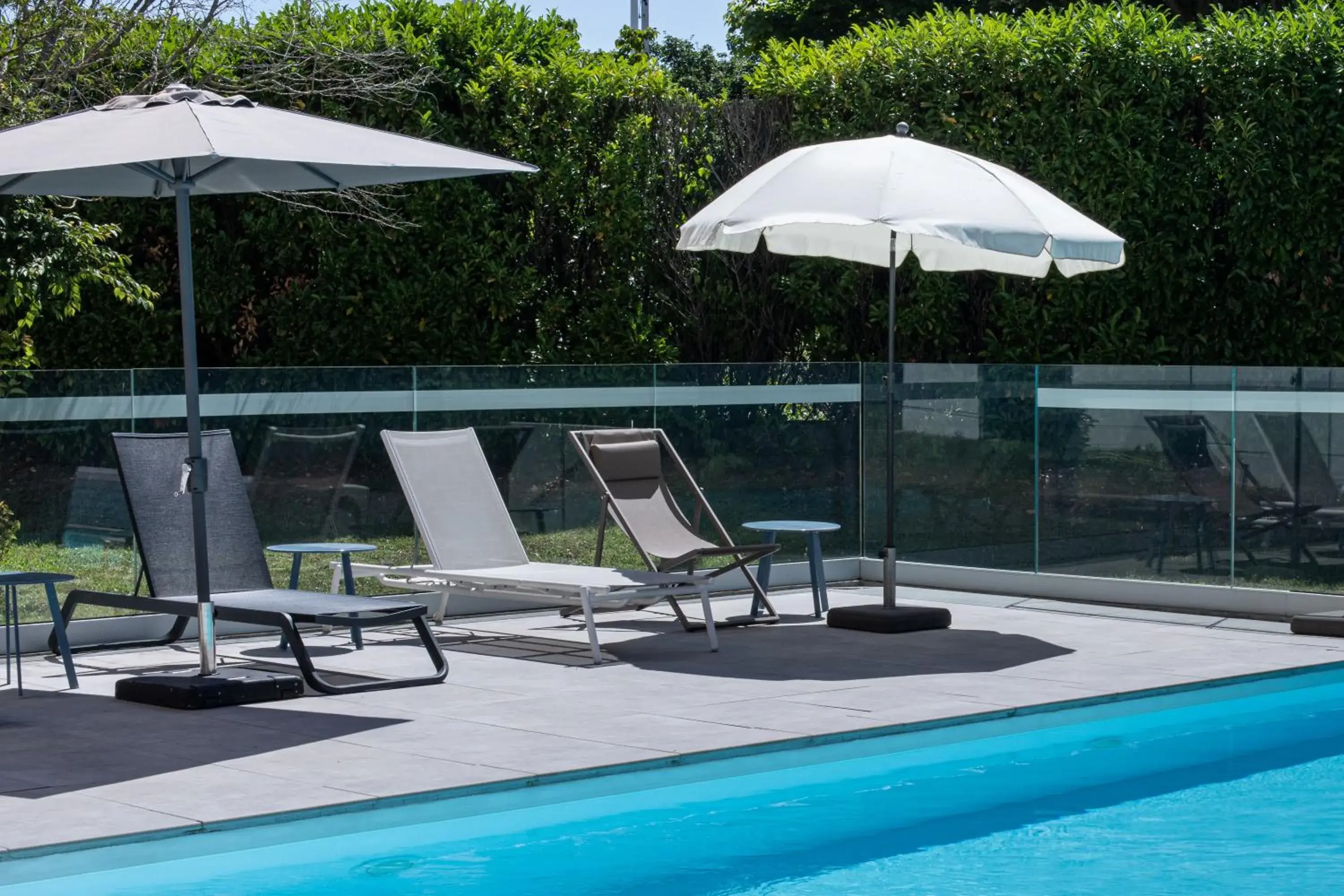 Swimming pool in Mercure Lyon Genas Eurexpo Swimming pool in Mercure Lyon Genas Eurexpo