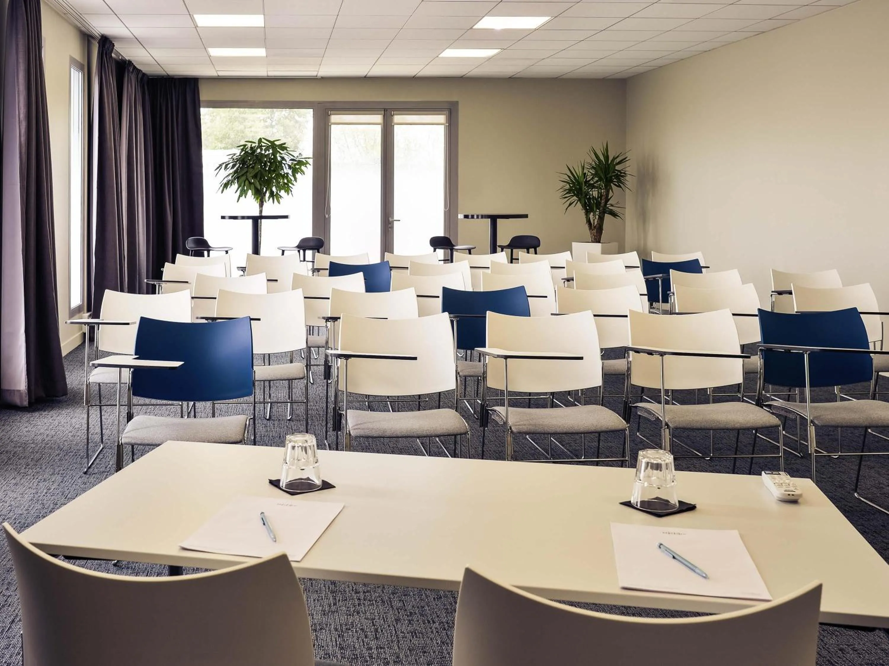 Meeting/conference room in Mercure Lyon Genas Eurexpo