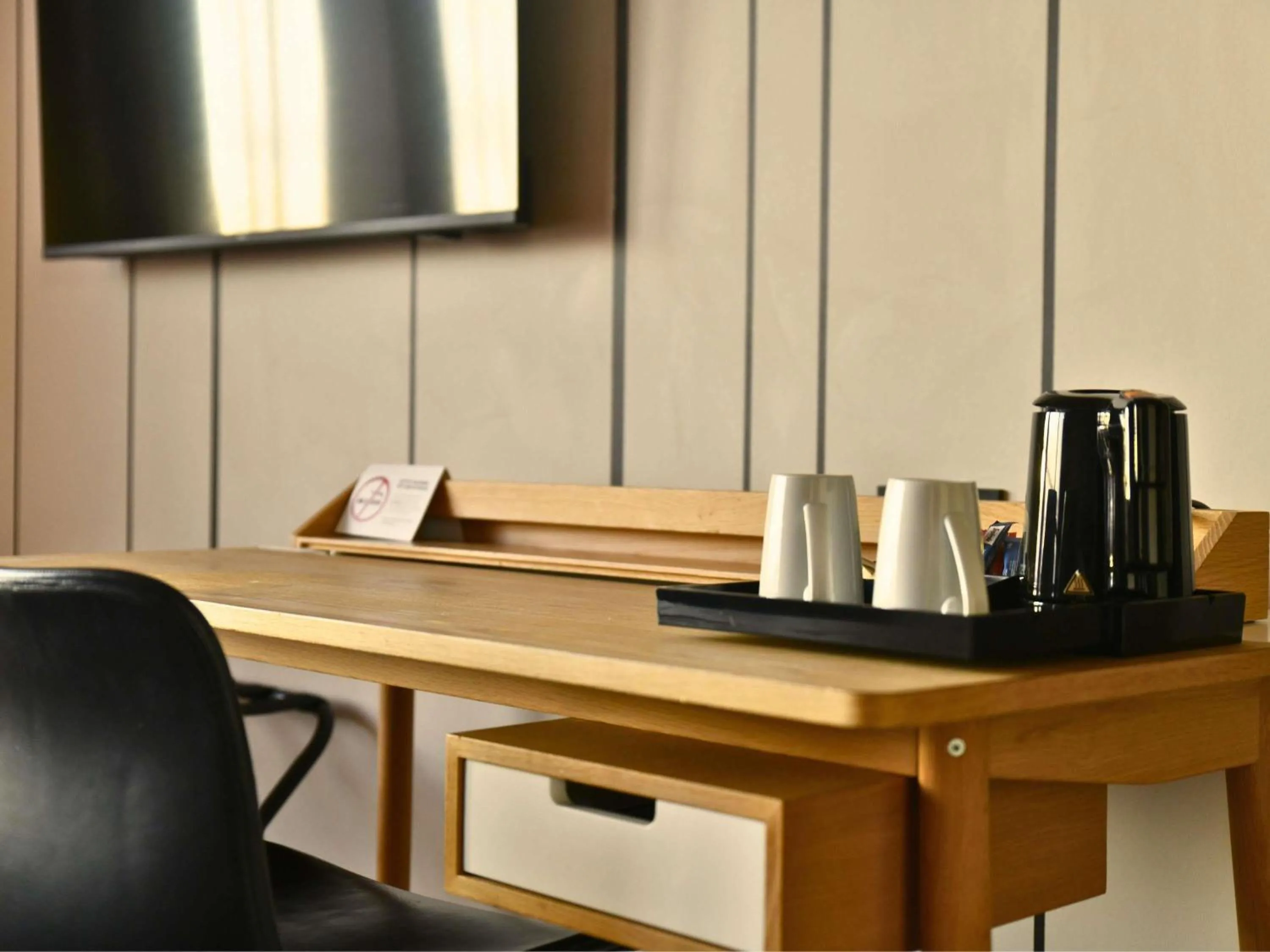 Photo of the whole room in Mercure Lyon Genas Eurexpo