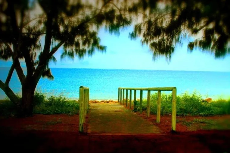 Sky View Units Bowen