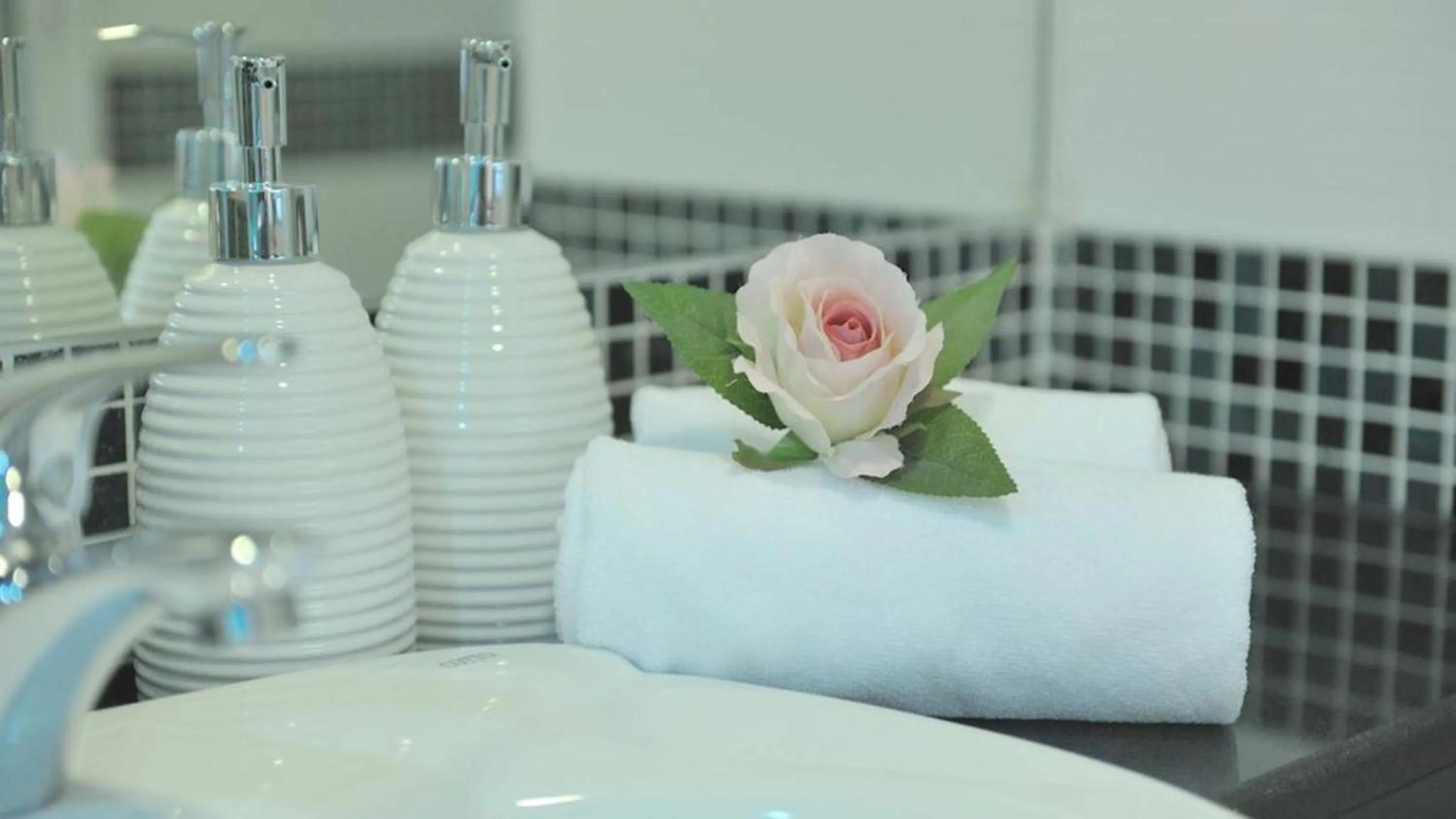 Massage in Duplex 21 Apartment