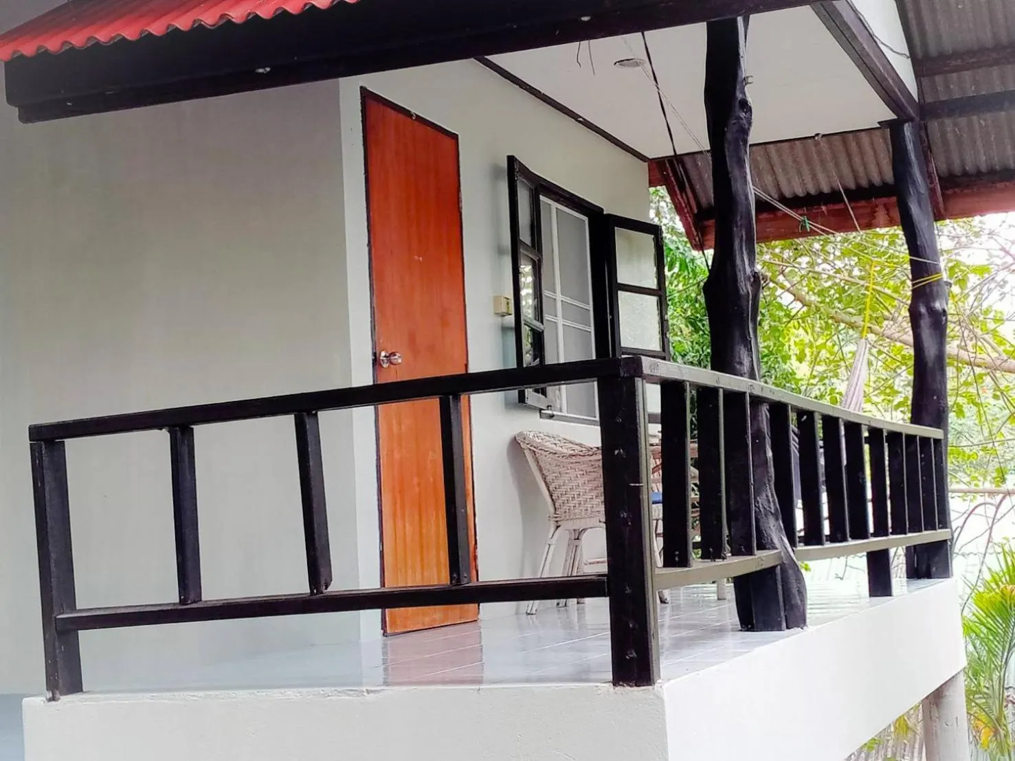 Photo of the whole room in Reggae Village Haad Salad