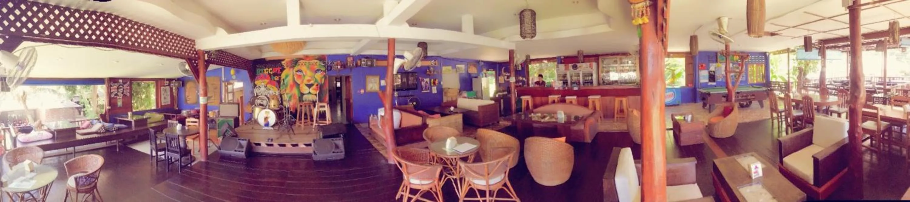 Restaurant/places to eat in Reggae Village Haad Salad