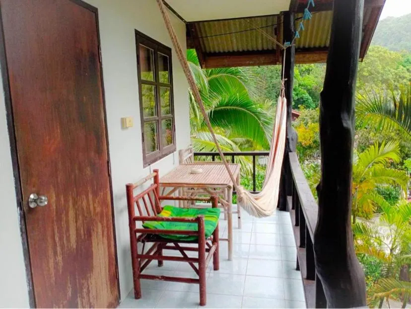 Balcony/Terrace in Reggae Village Haad Salad