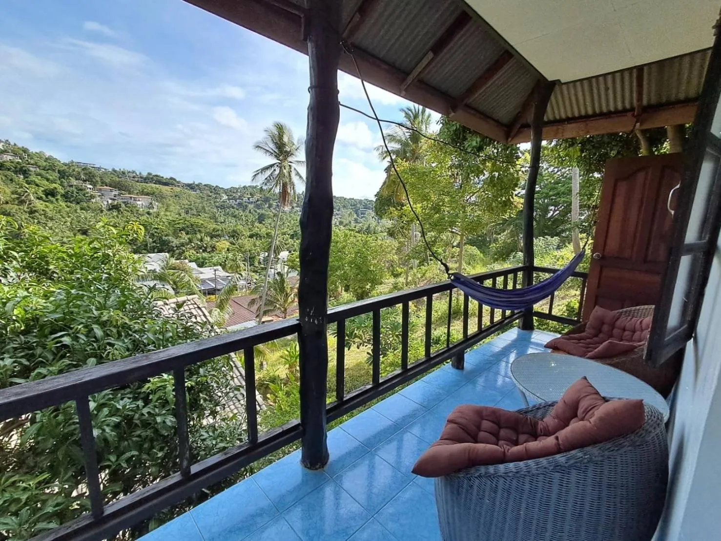 Reggae Village Haad Salad