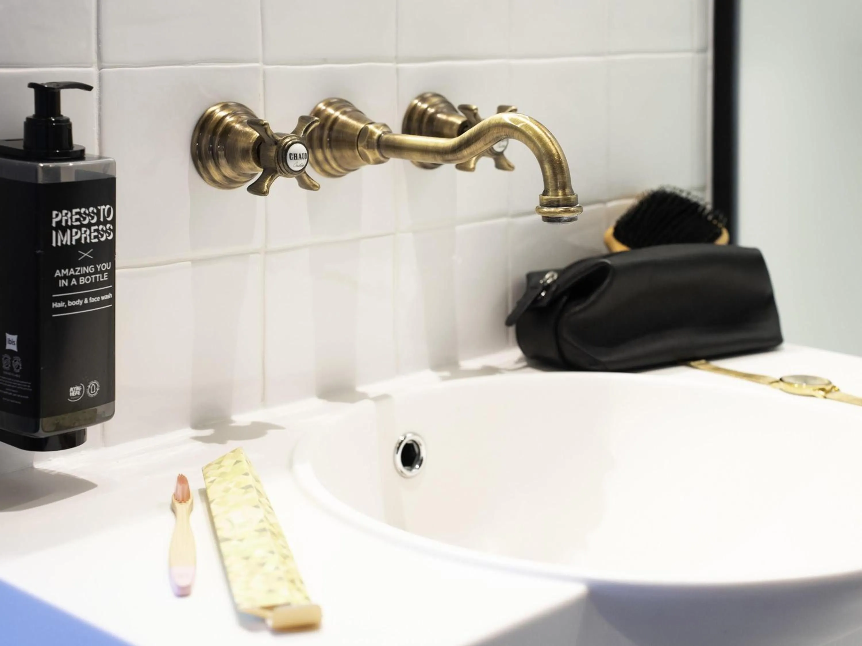 Bedroom in ibis Styles Paris Gare De Lyon TGV