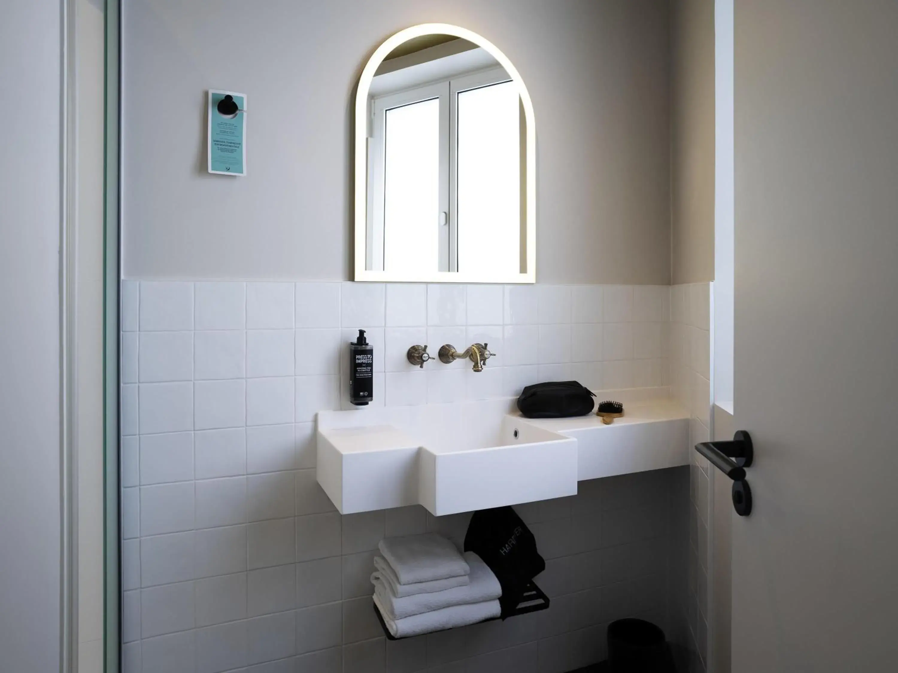 Bedroom in ibis Styles Paris Gare De Lyon TGV Bedroom in ibis Styles Paris Gare De Lyon TGV