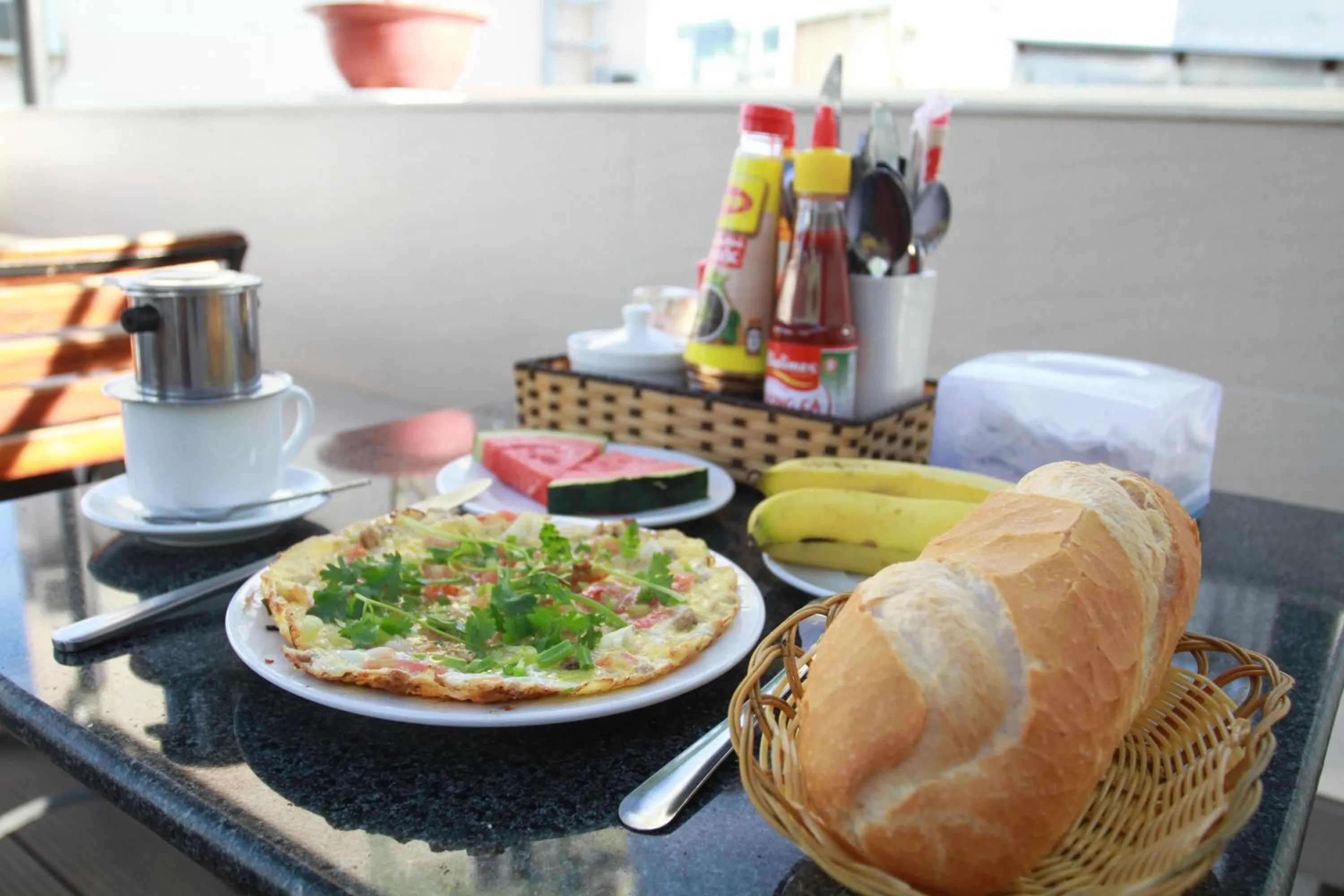 Restaurant/places to eat in Ngoc Minh Hotel