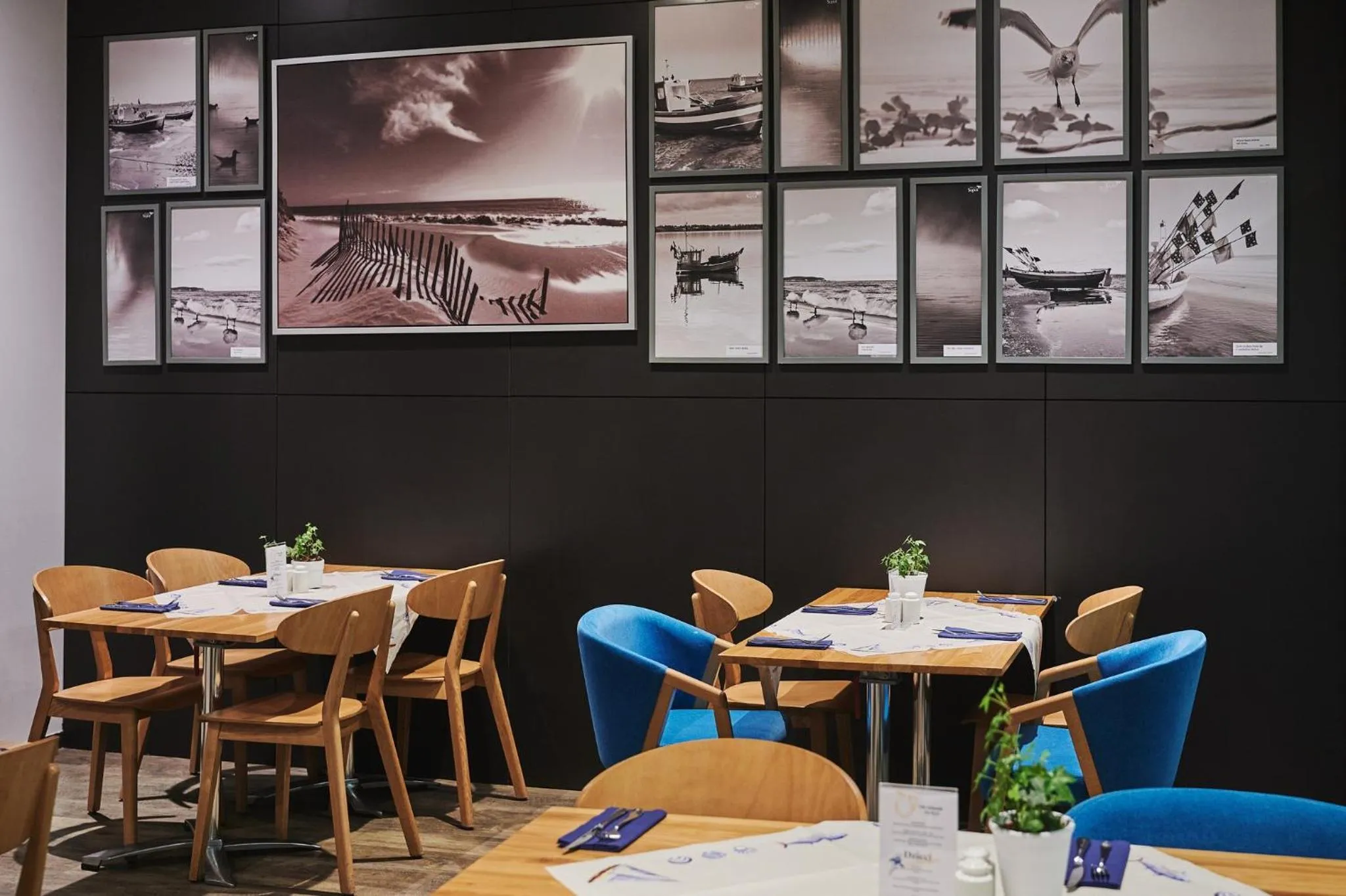 Restaurant/places to eat in Golden Tulip Gdańsk Residence