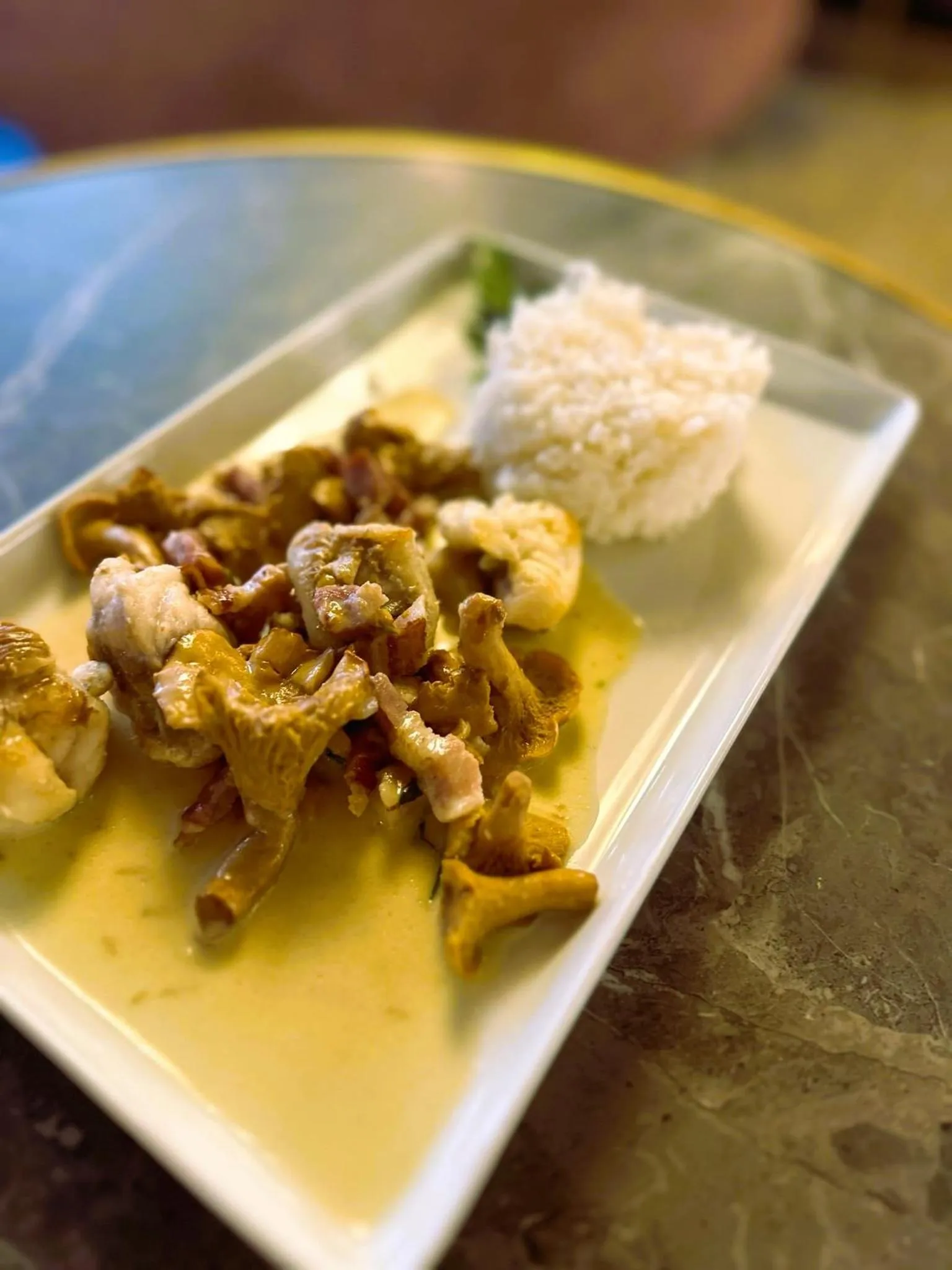 Restaurant/places to eat in Logis Hôtel Le Boudoir