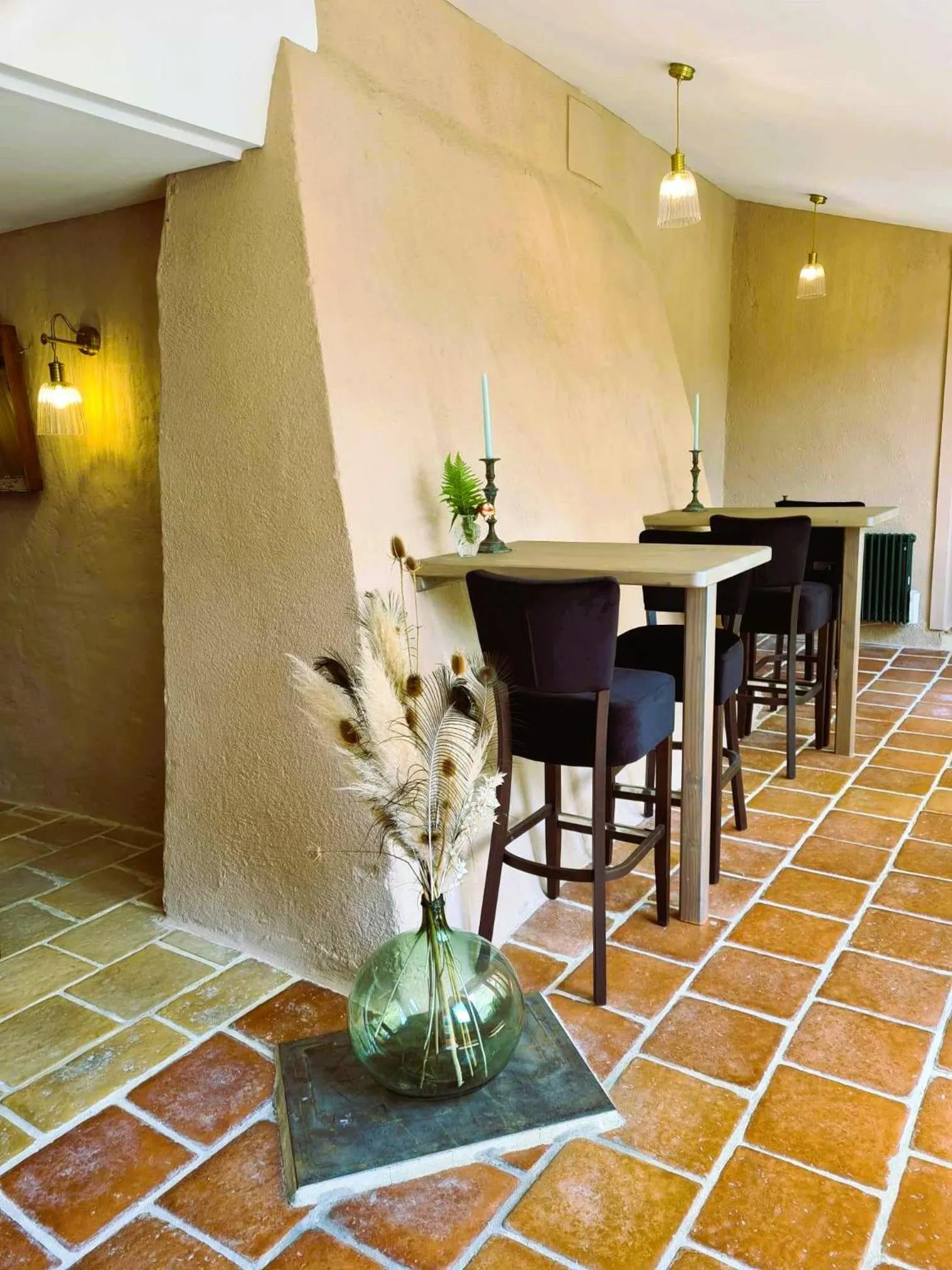 Restaurant/places to eat in Logis Hôtel Le Boudoir