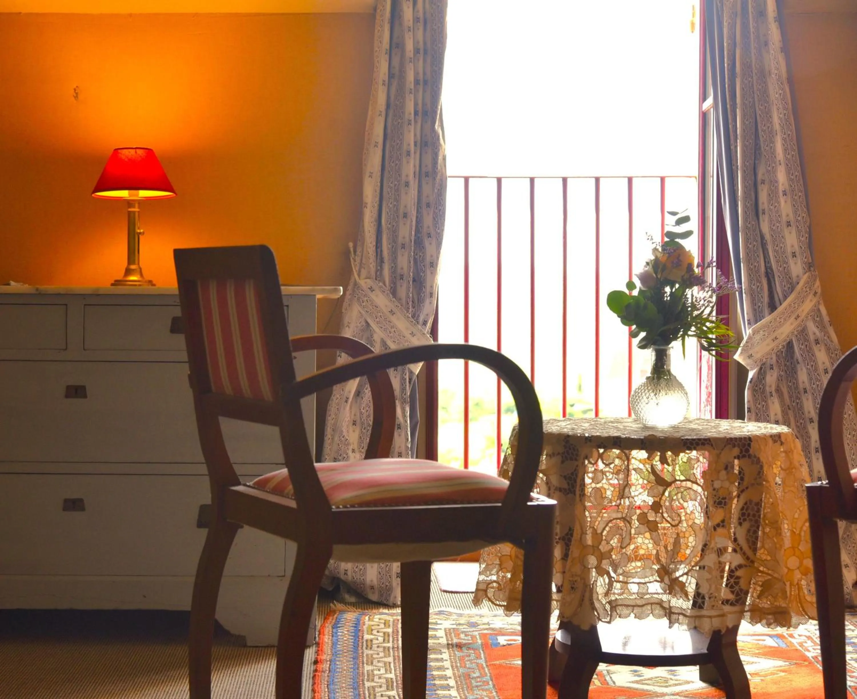 Bedroom in Logis Hôtel Le Boudoir