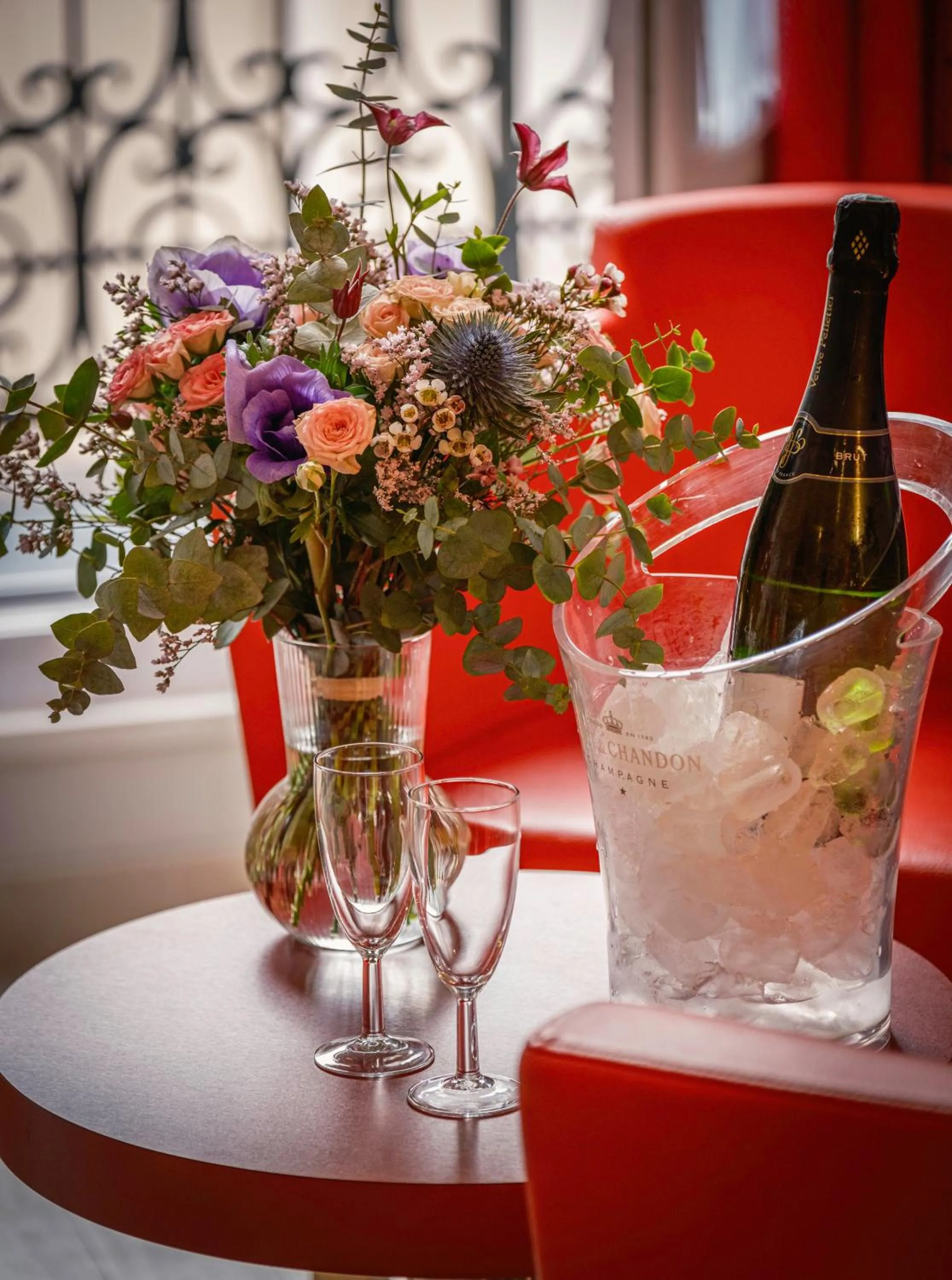 Food and drinks in Grand Hôtel De Turin